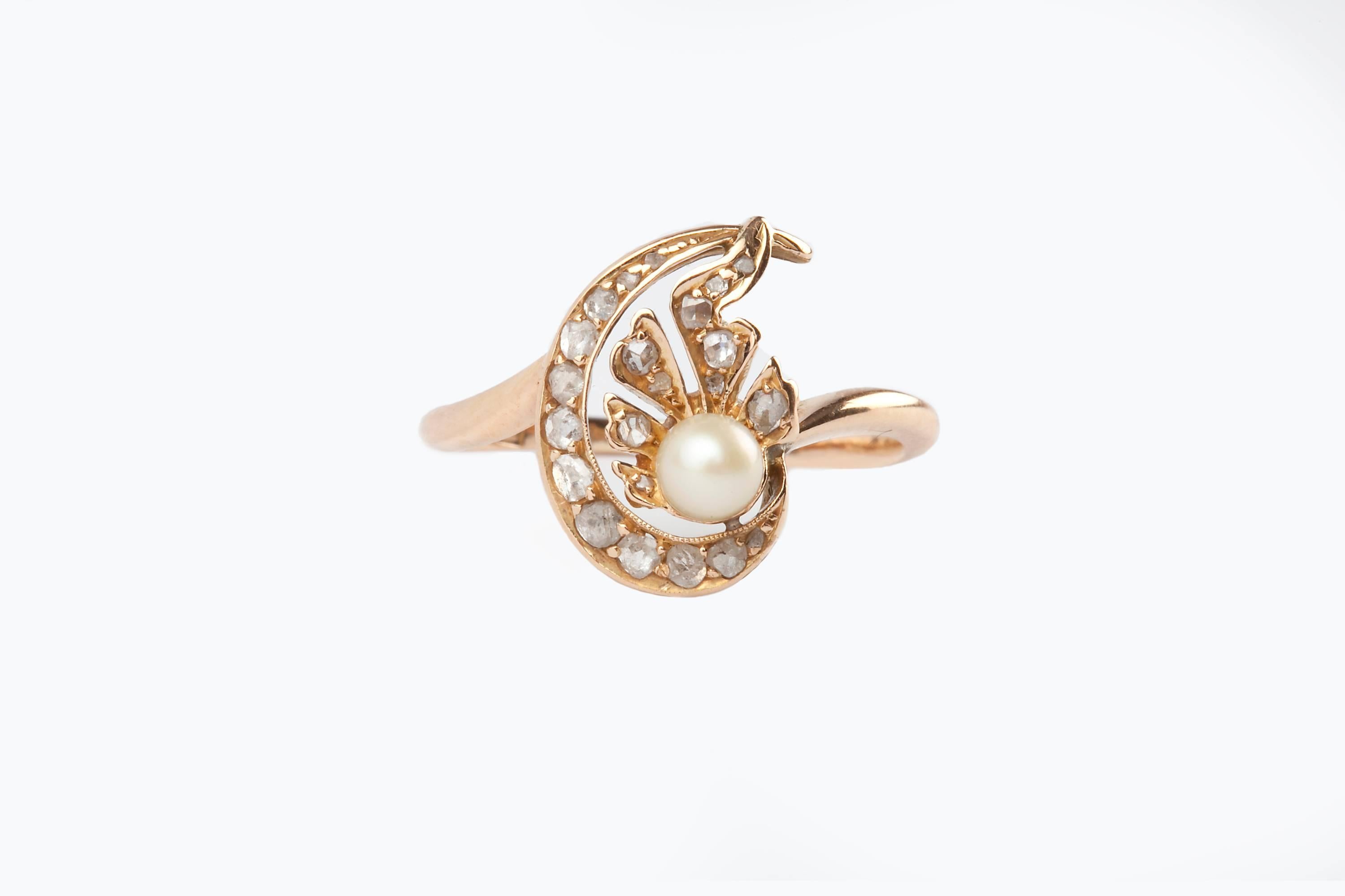 Art Nouveau 18 Karat Rose-Cut Diamond and Cultured Pearl Edwardian Ring For Sale