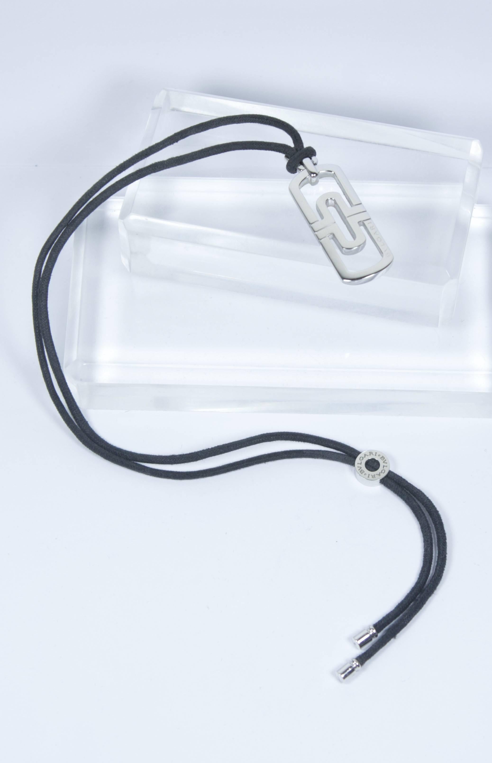 BVLGARI 'PARETHESES' 14KT White Gold Lariat Style Necklace  In Excellent Condition In Los Angeles, CA