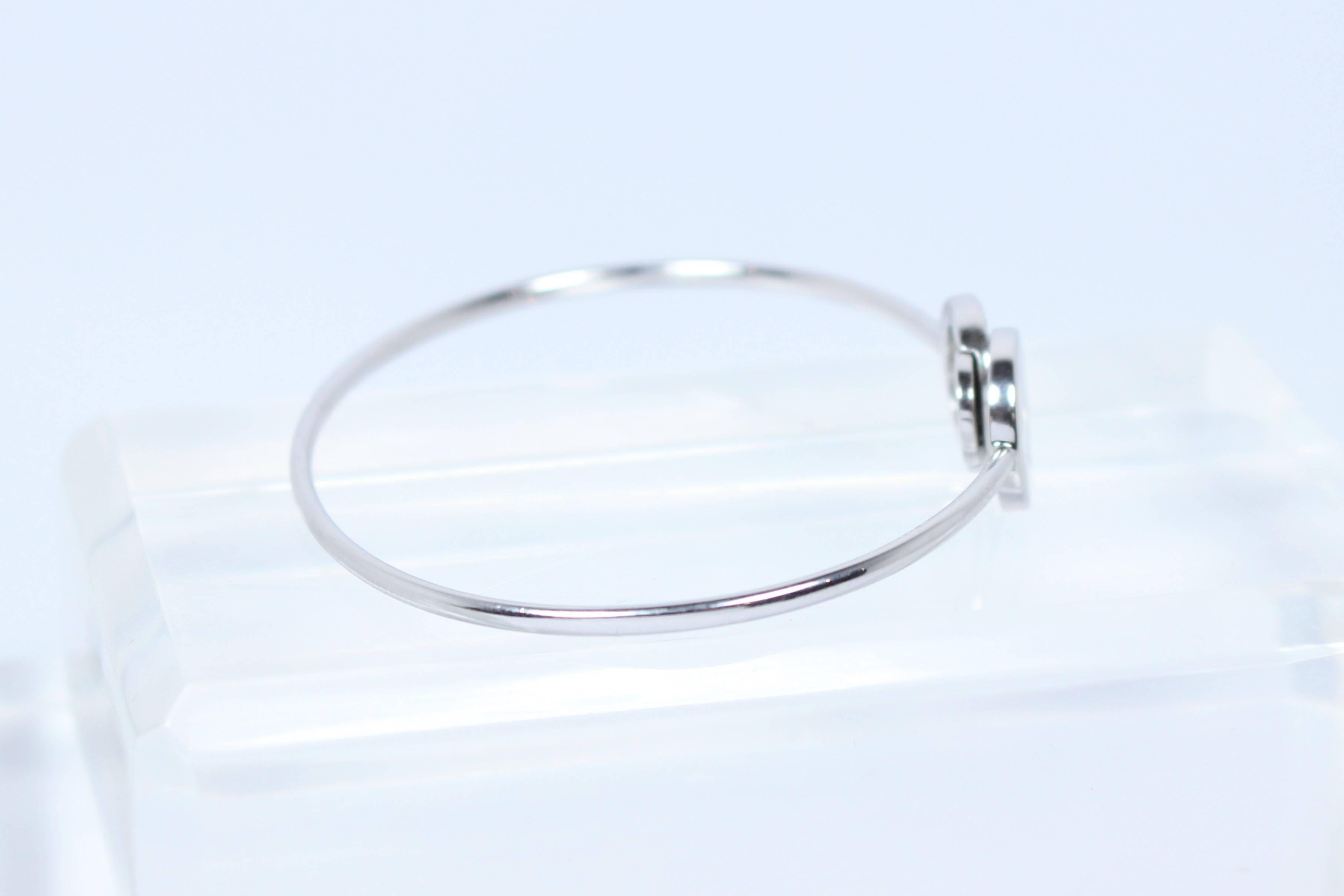 Dinh Van Diamond Gold Tension Bracelet In Excellent Condition In Los Angeles, CA