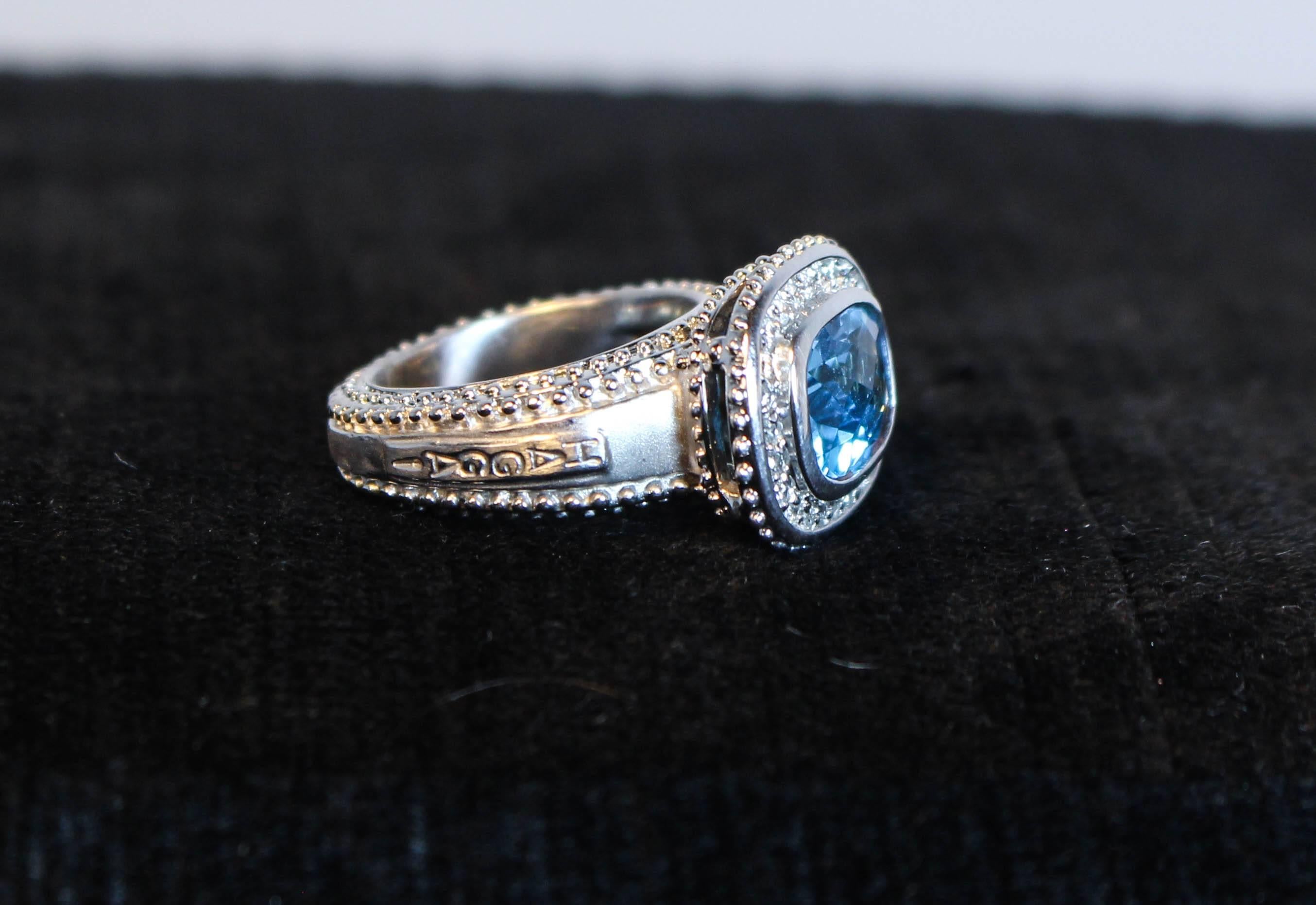  Topaz  White Gold Ring  For Sale 2