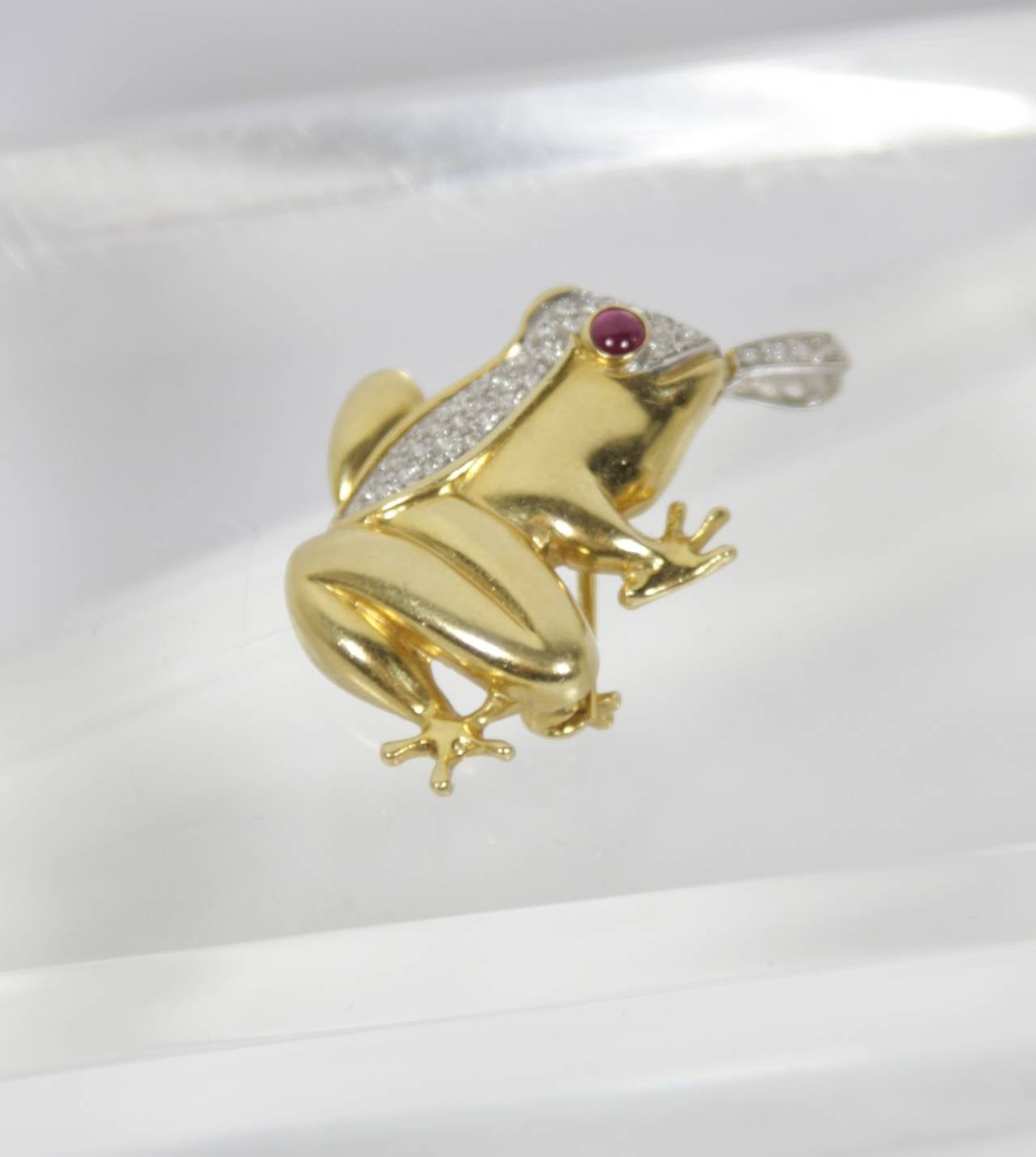 Women's Cabochon Ruby Diamond Gold Frog Pendant