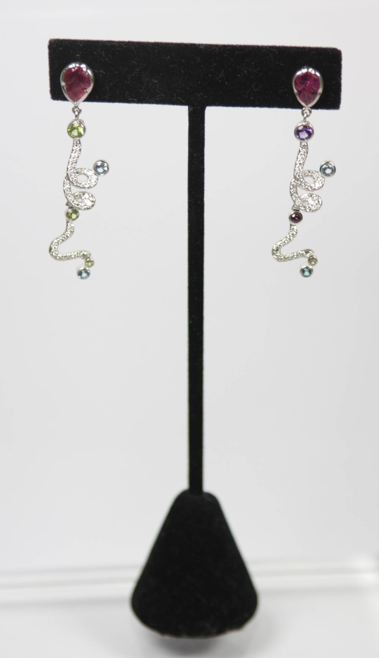 Multi Gemstone Ruby Diamond Gold Dangle Earrings In Excellent Condition For Sale In Los Angeles, CA