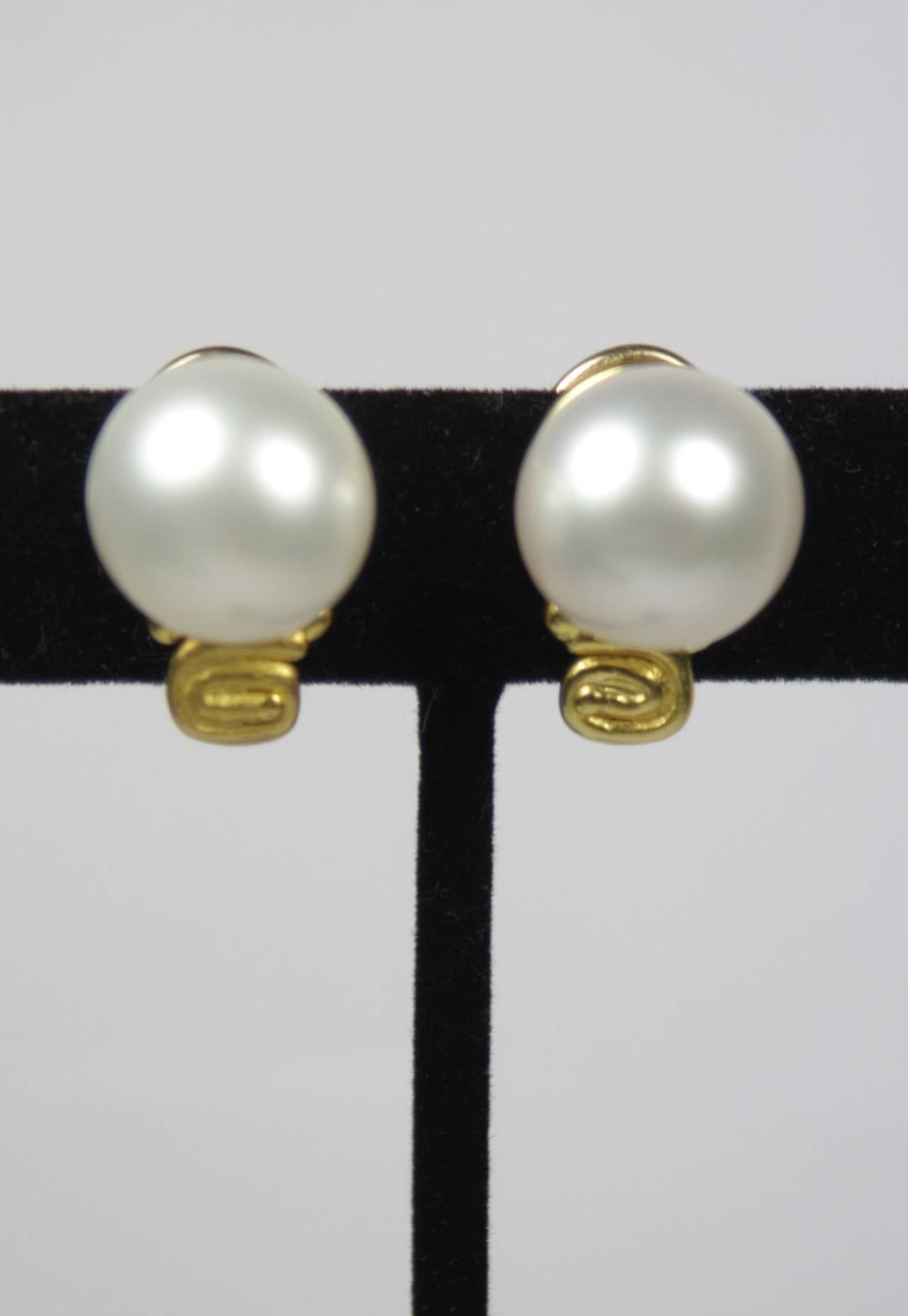 Denise Roberge Pearl Gold Ear Clips In Excellent Condition In Los Angeles, CA