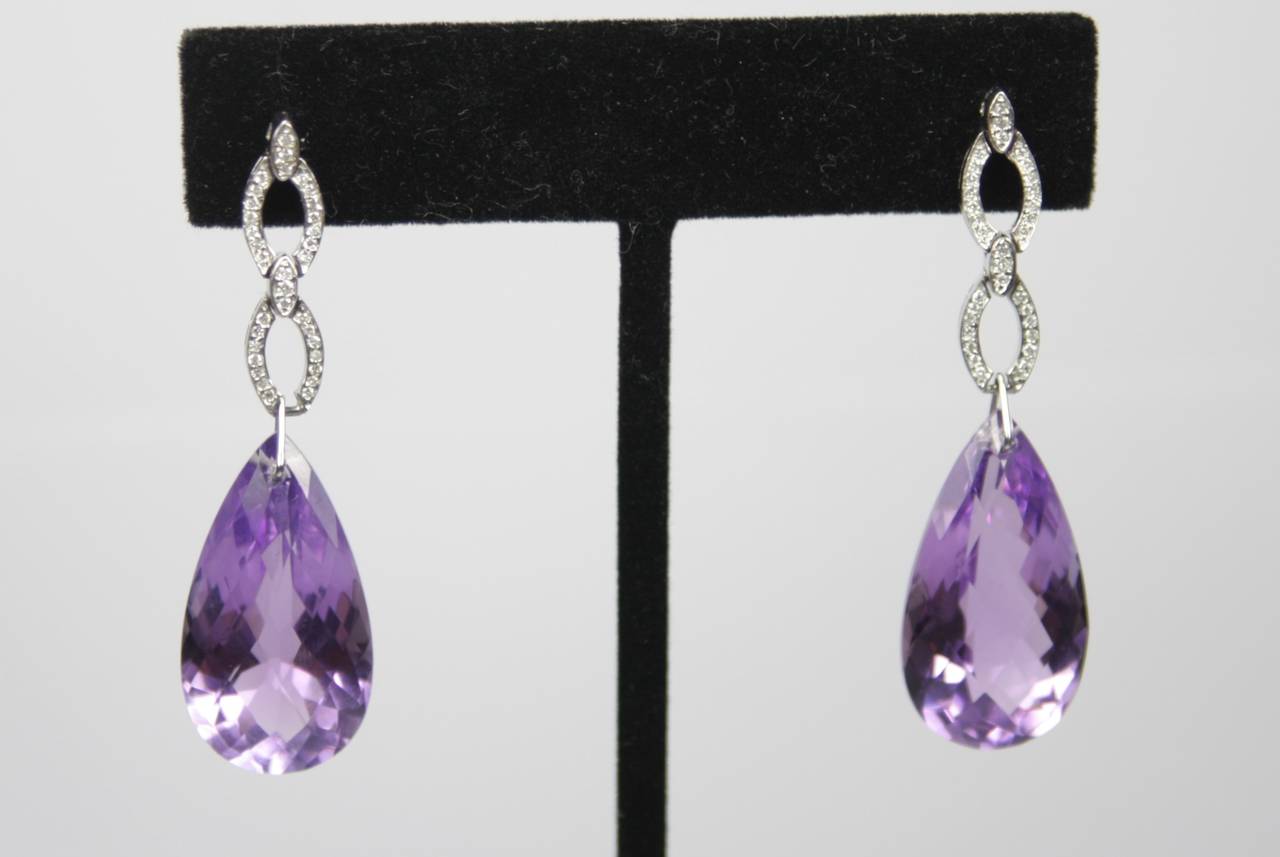 32.97 Carats Pear Shaped Amethyst Gold Drop Earrings In Excellent Condition In Los Angeles, CA