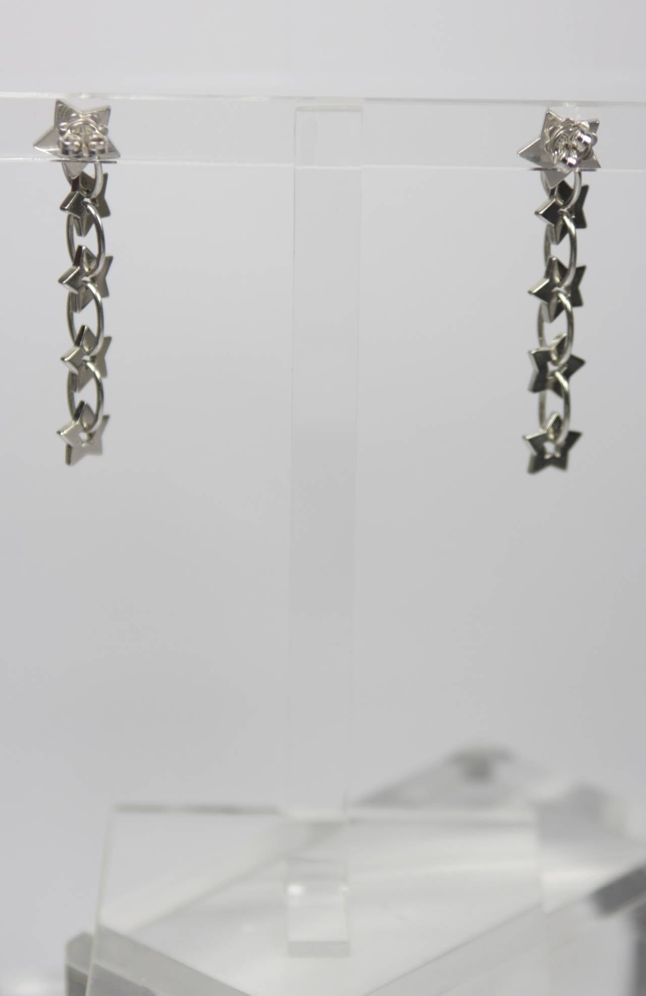 Diamond Pave Gold Stars and Links Dangle Earrings For Sale at 1stDibs