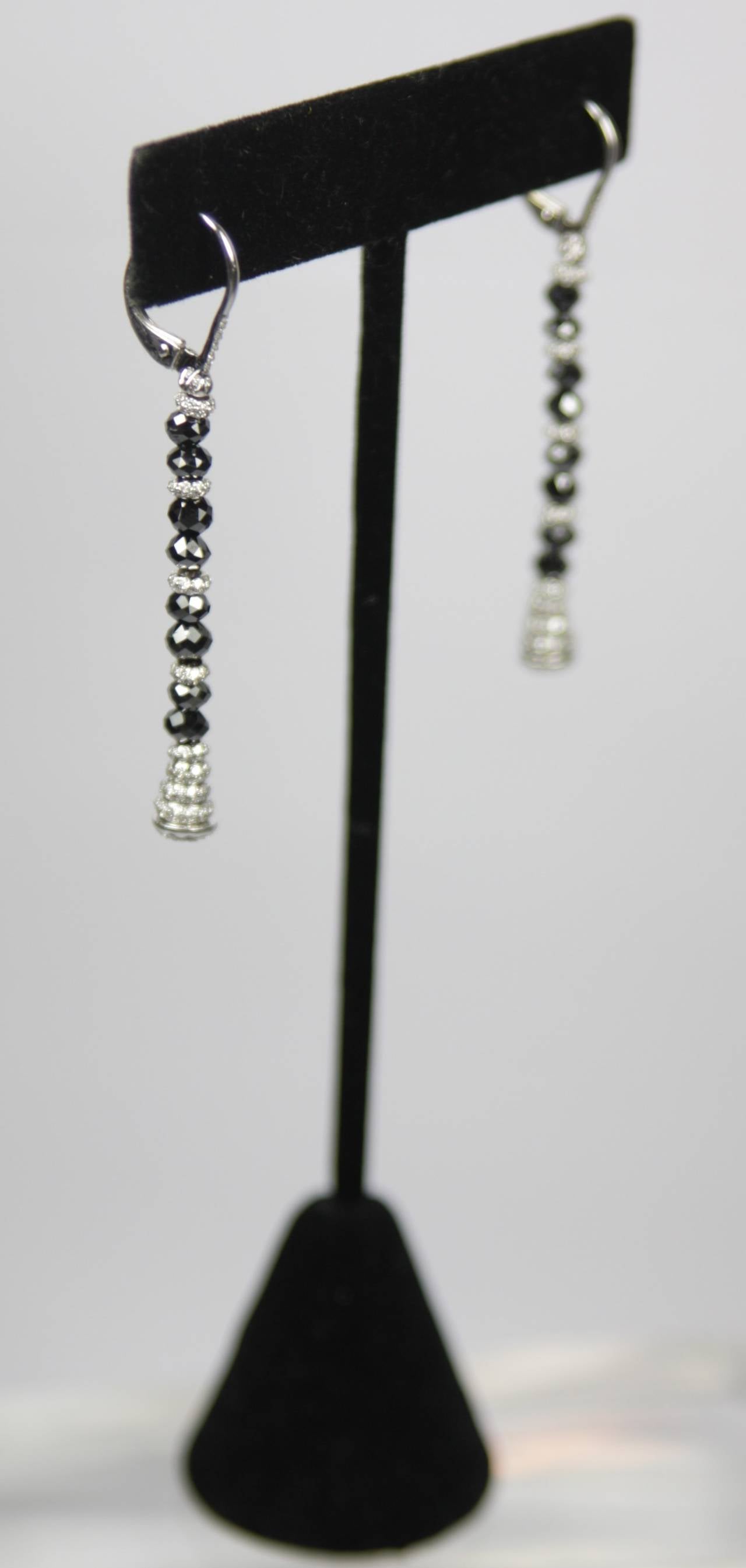 Women's Black and White Diamond Gold Dangle Earrings For Sale