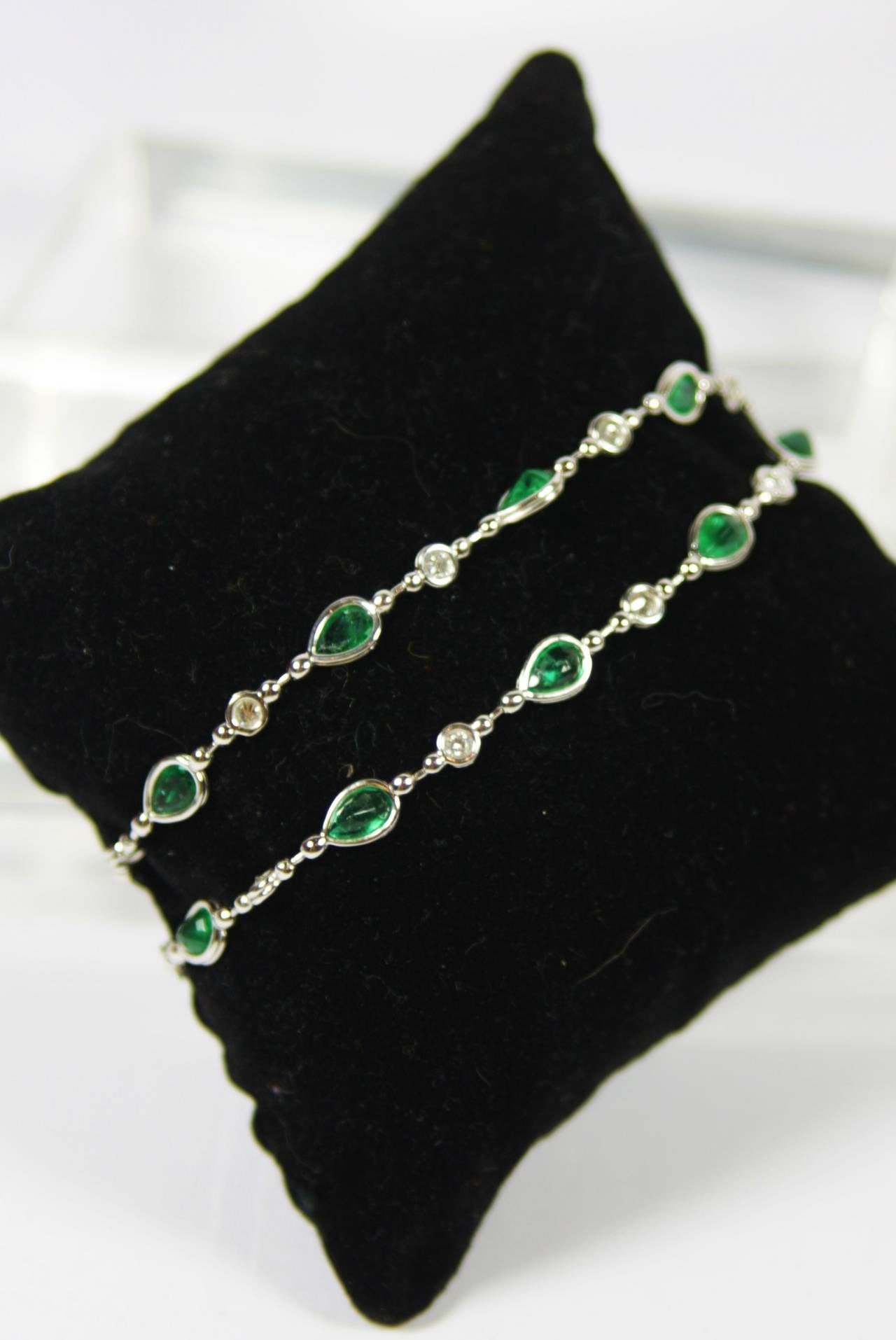 Women's Emerald Diamond Platinum Necklace