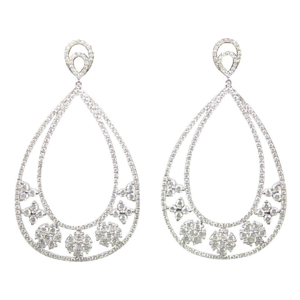 Diamond Gold Floral Pendant Drop Earrings For Sale