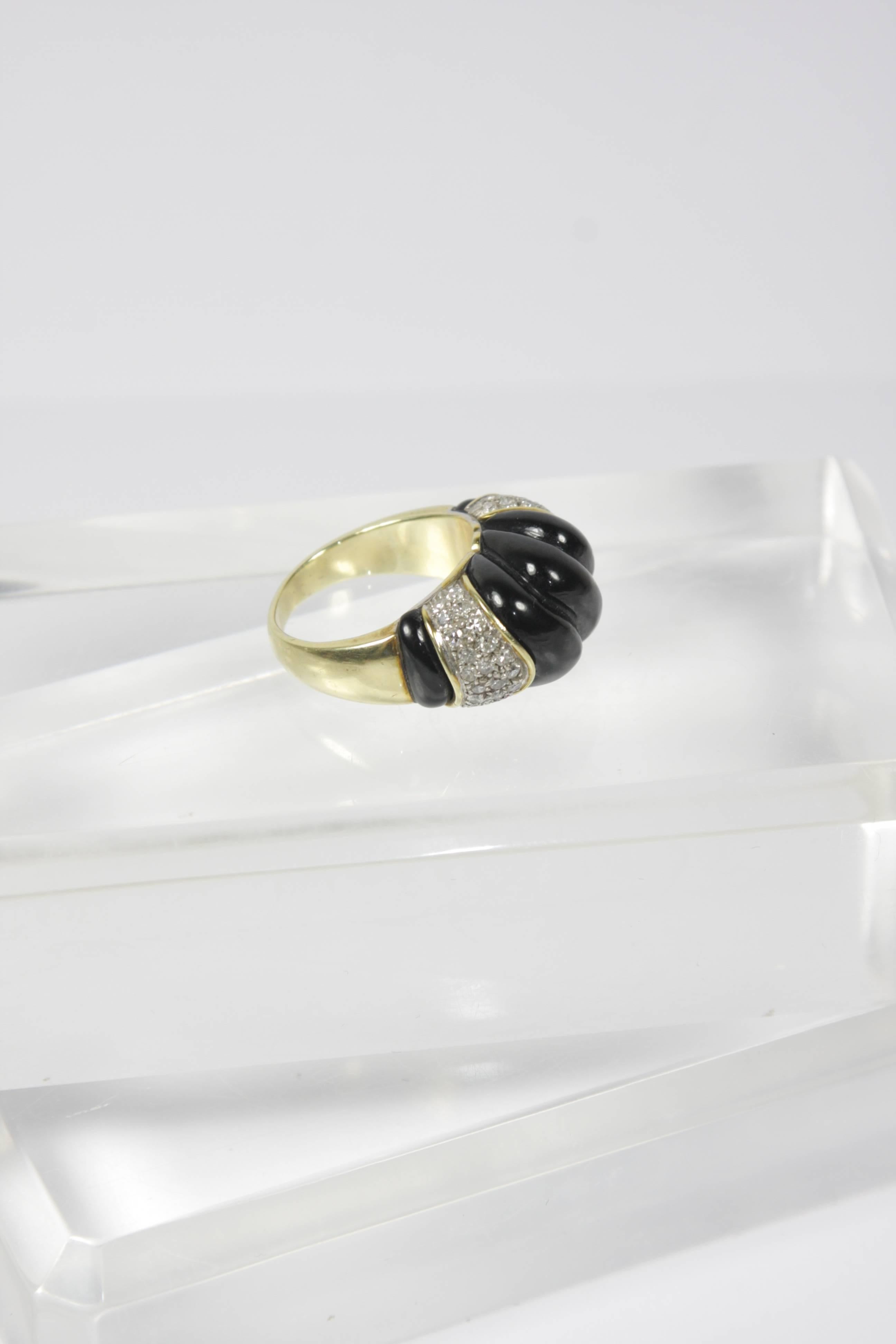 14 K Yellow Gold Ring with Onyx and Diamonds 1