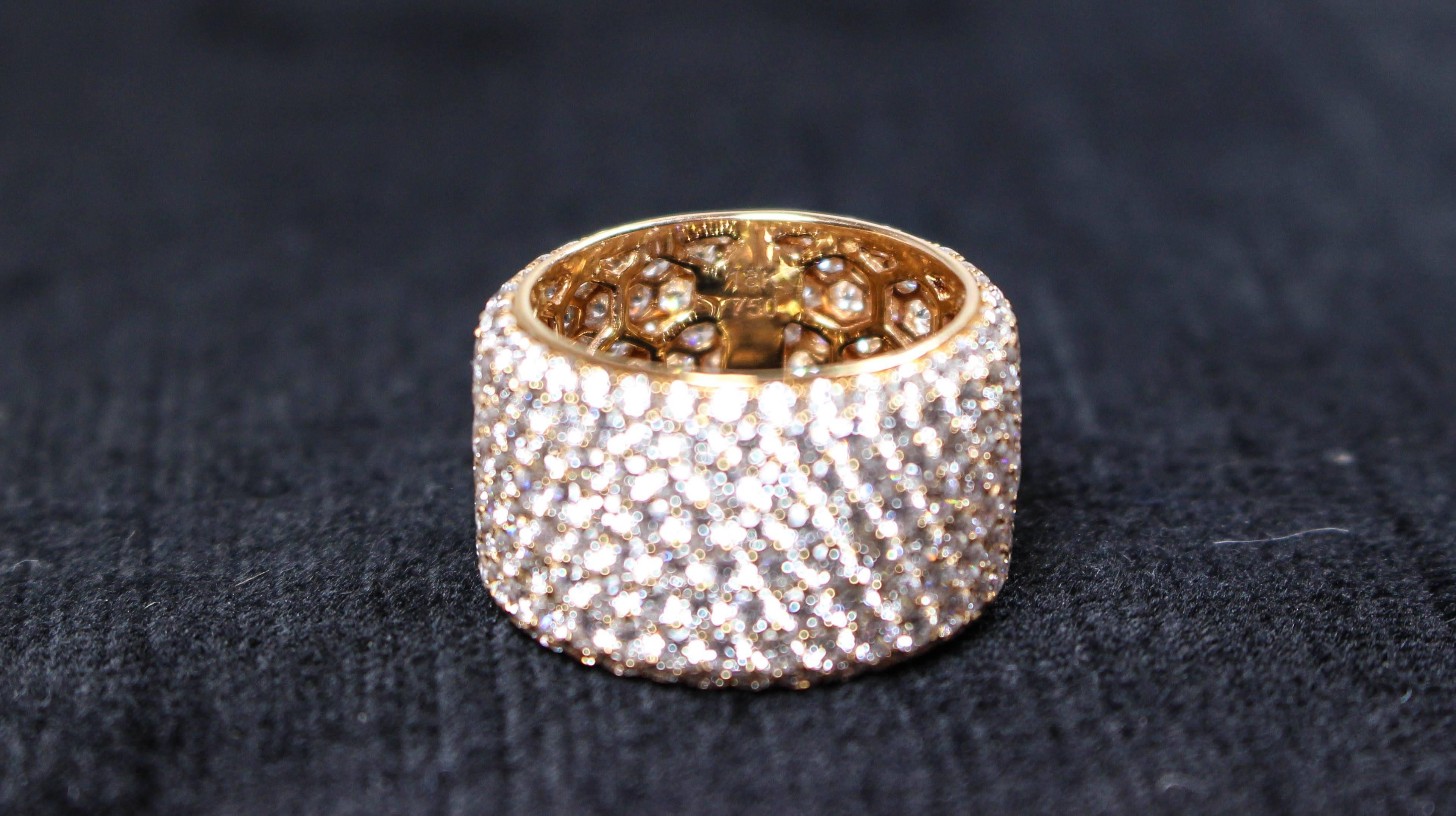 Gorgeous 7.59 Carat Diamond Pave Rose Gold Eternity Ring For Sale 2