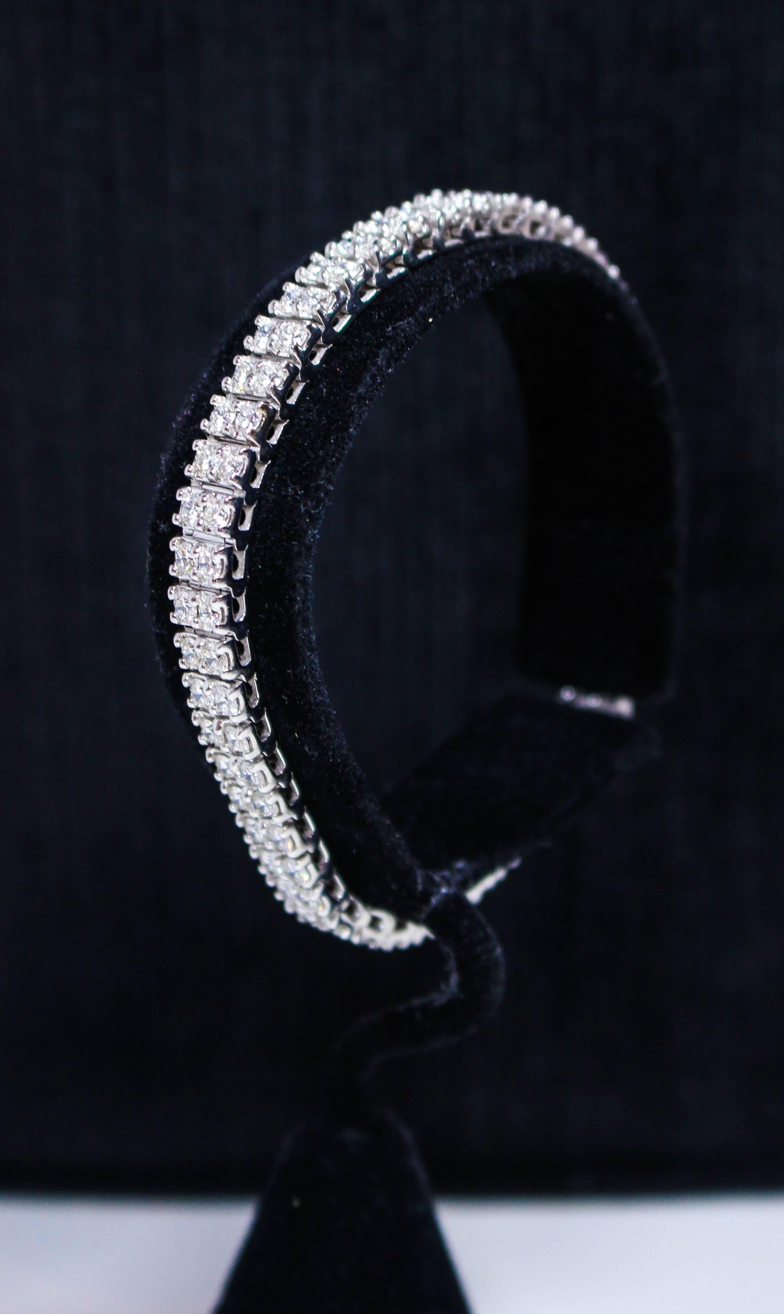 Women's White Gold Double Layer Tennis Bracelet 7.84 Carat For Sale