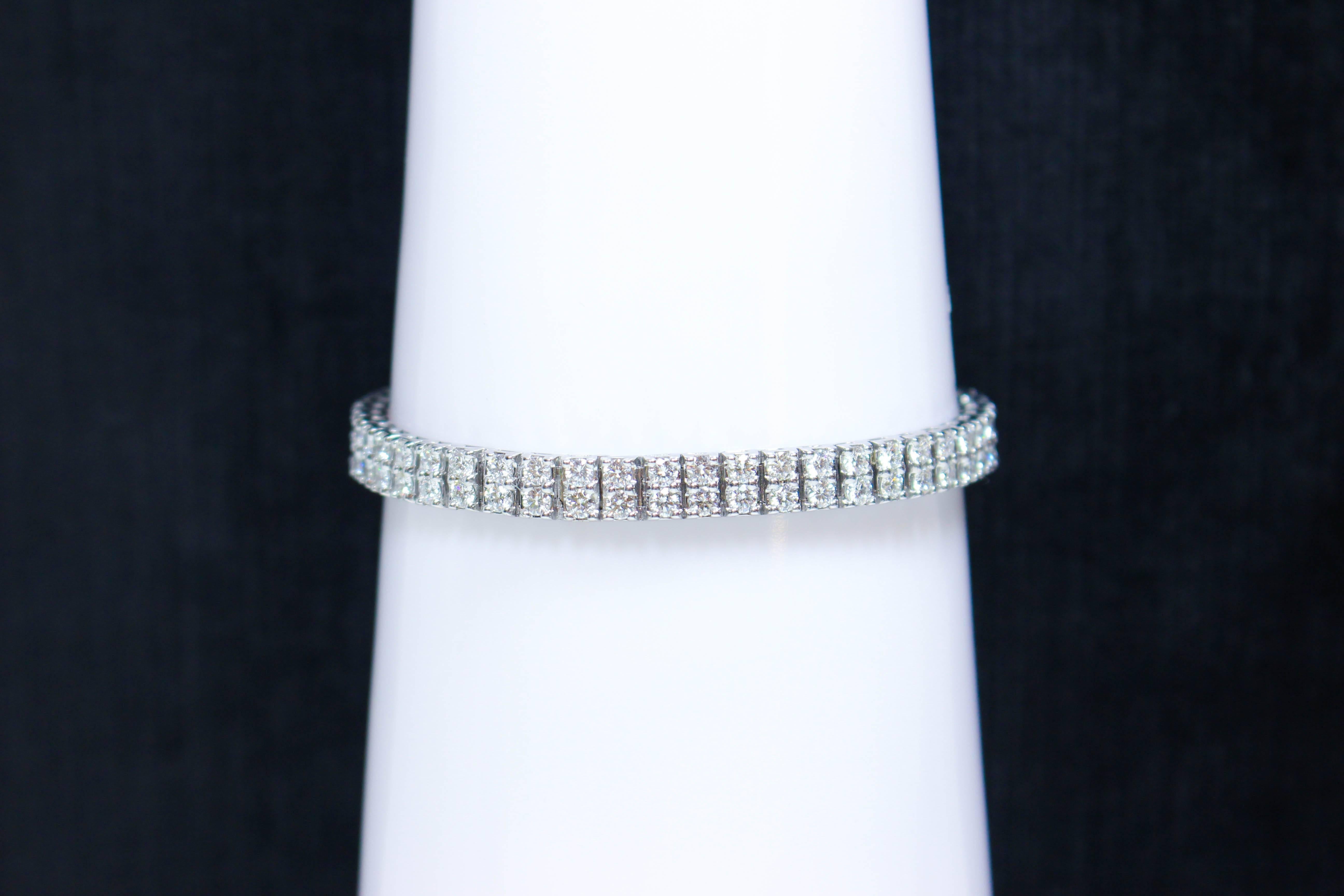 White Gold Double Layer Tennis Bracelet 7.84 Carat In Excellent Condition For Sale In Los Angeles, CA