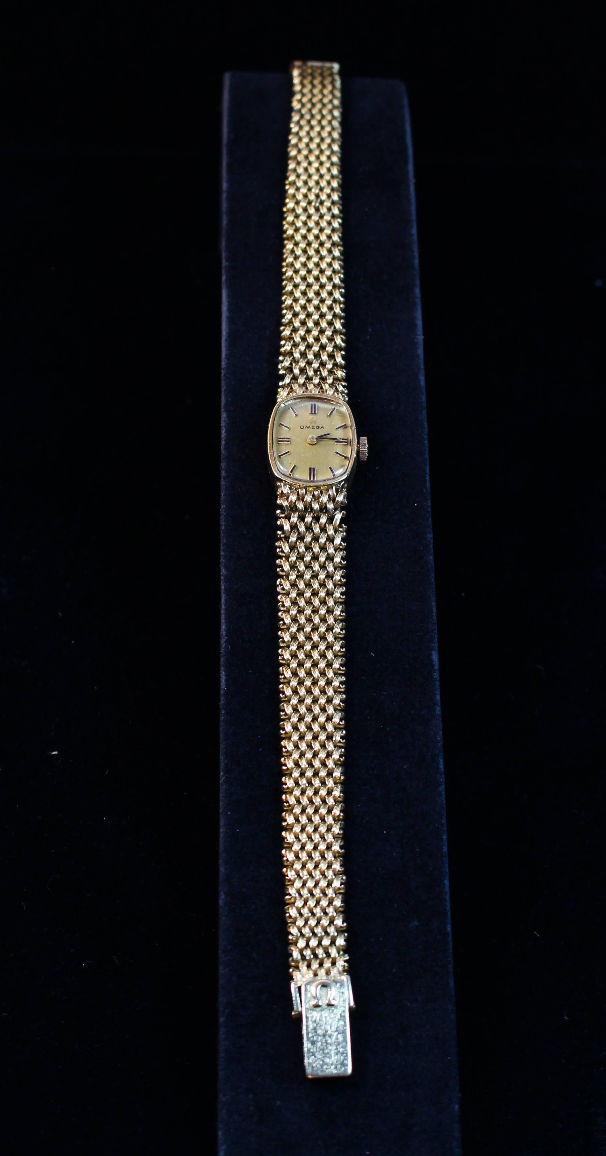 Omega Lady's Yellow Gold Woven Wristwatch For Sale 2