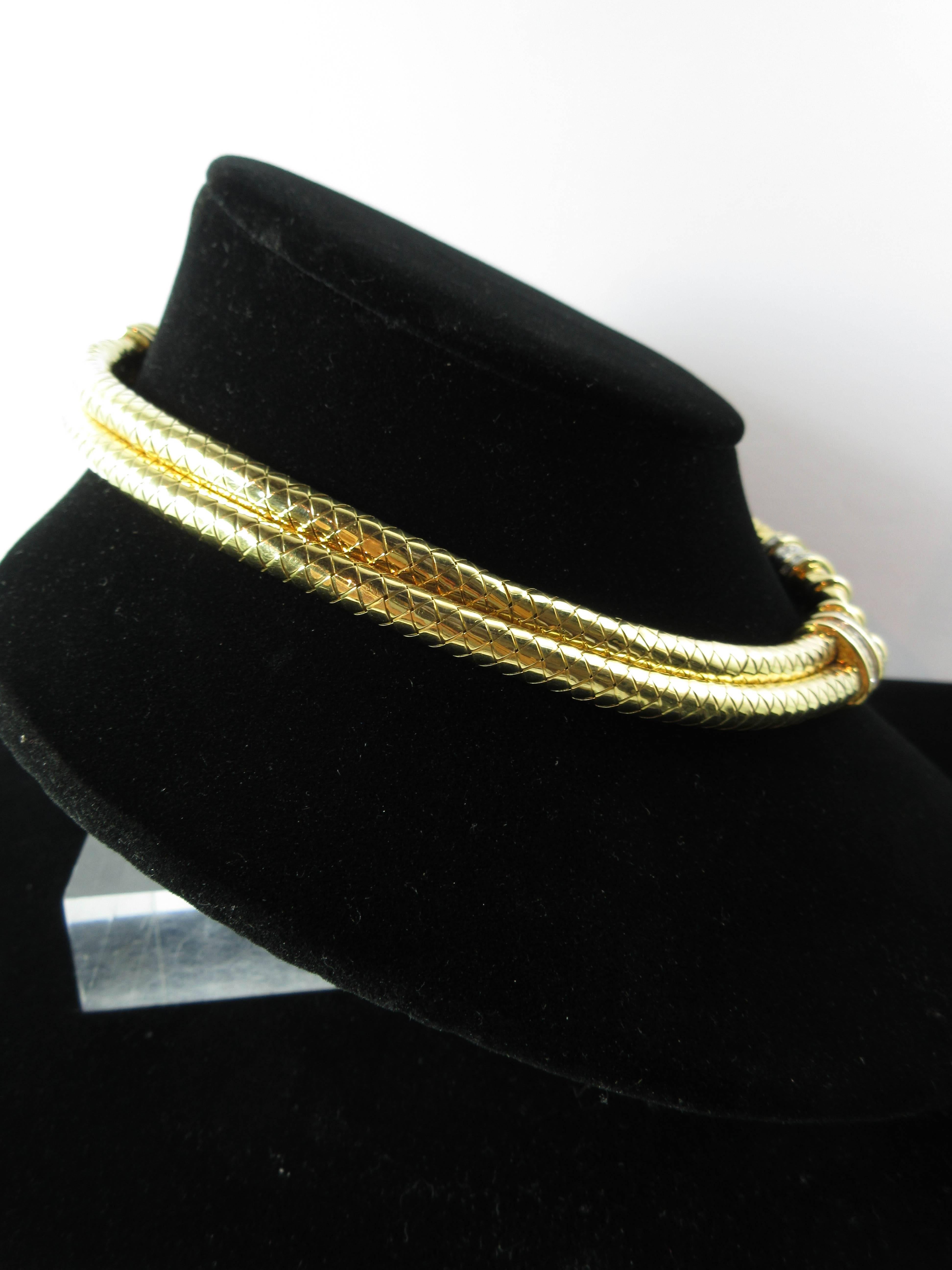 Women's Diamond Yellow Gold Column Necklace For Sale