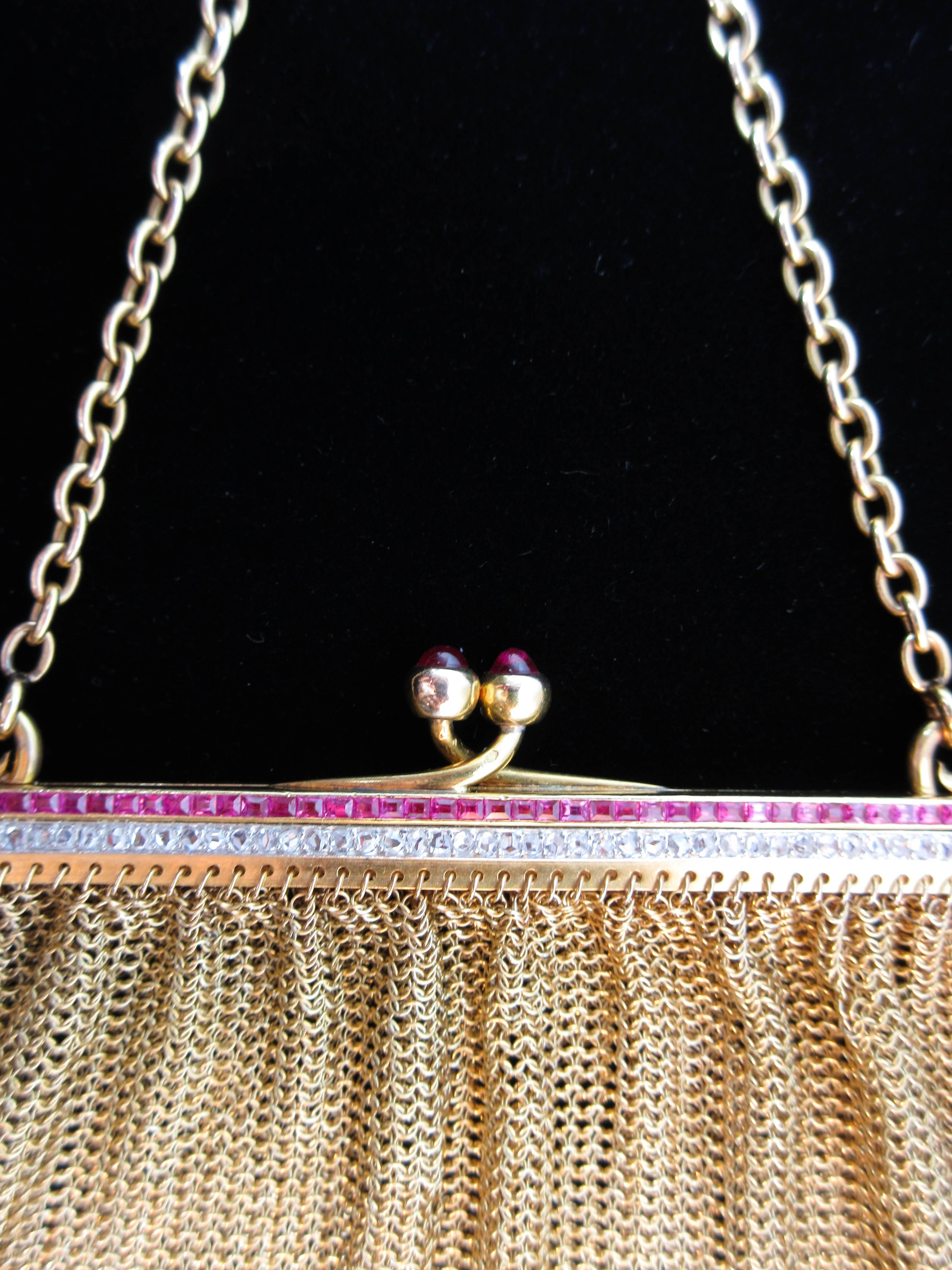 Ruby Diamond Cabochon Clasp Yellow Gold Evening Purse In Excellent Condition In Los Angeles, CA