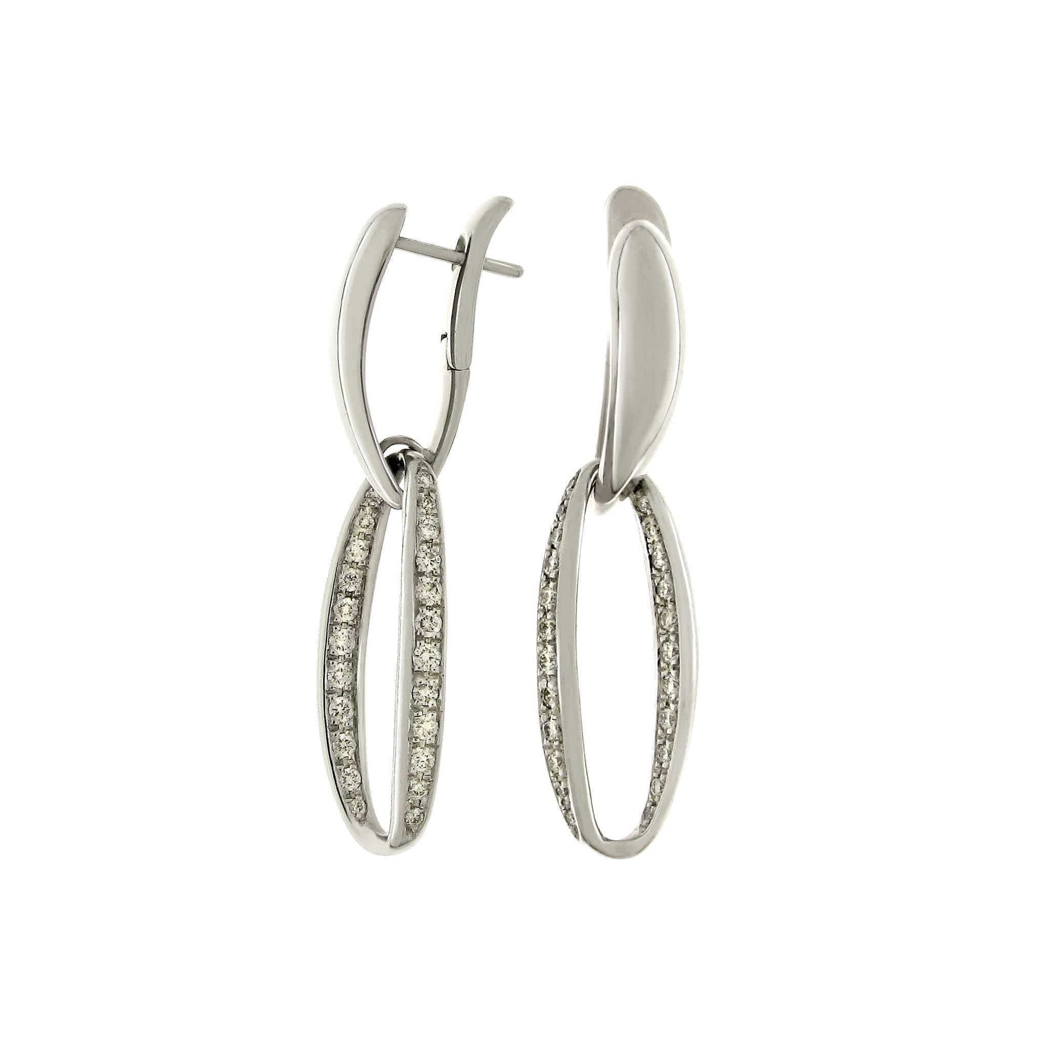 Gavello White Gold Diamond Contemporary Dangle Earrings In New Condition For Sale In Milan, IT