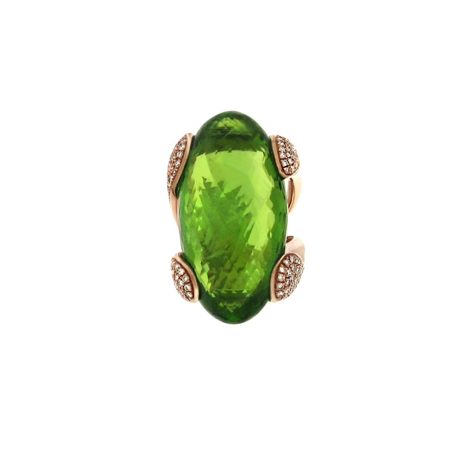 Gavello Rose Gold Stunning Peridot Contemporary Cocktail Ring In New Condition For Sale In Milan, IT