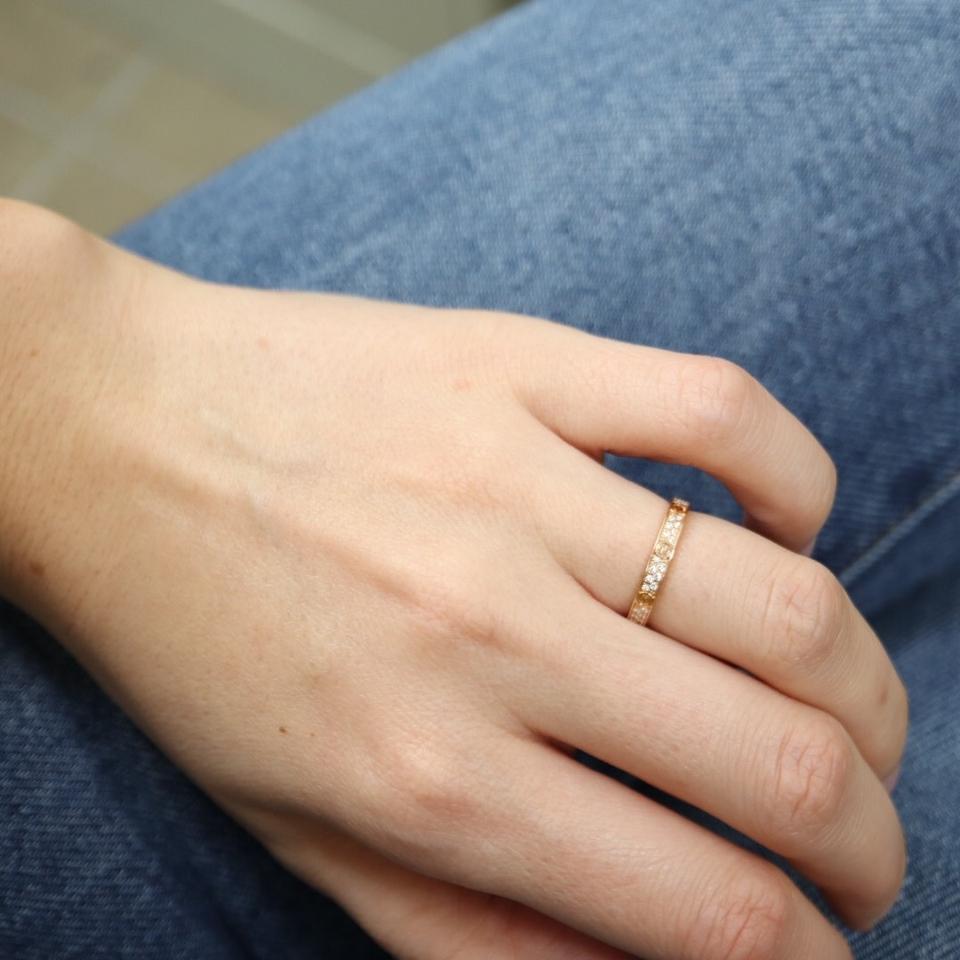 pave love ring