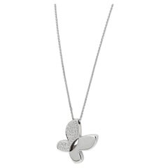 Collar con colgante de mariposa y diamantes de Crivelli, en oro blanco de 18 quilates, 0,51 ct en total
