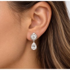 Pendientes de diamantes cultivados en laboratorio de Rachel Koen, en oro blanco de 14K, 1,50 ct en total