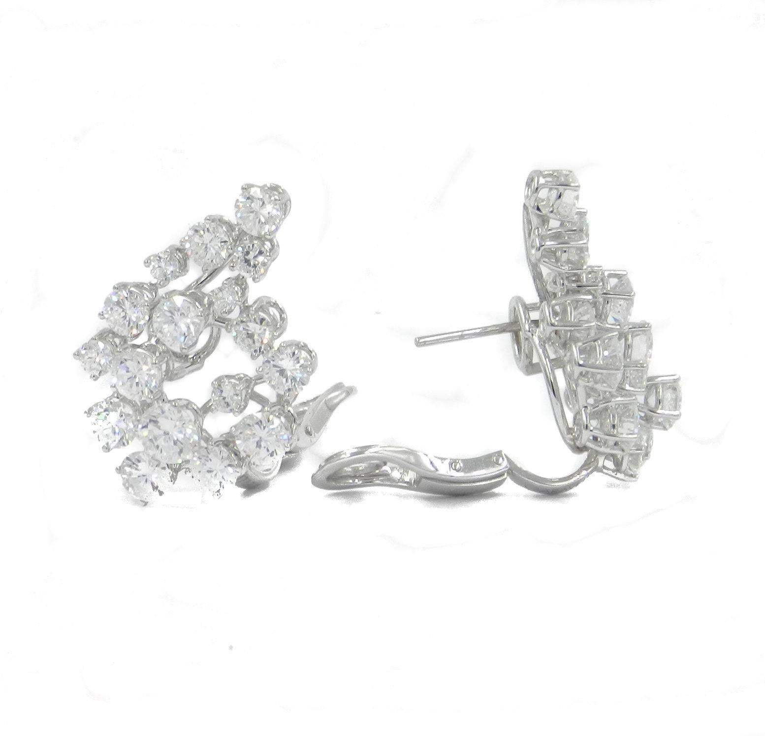 Ohrring mit Diamanten 6,66 aus der La Dolce Vita-Periode (Moderne) im Angebot
