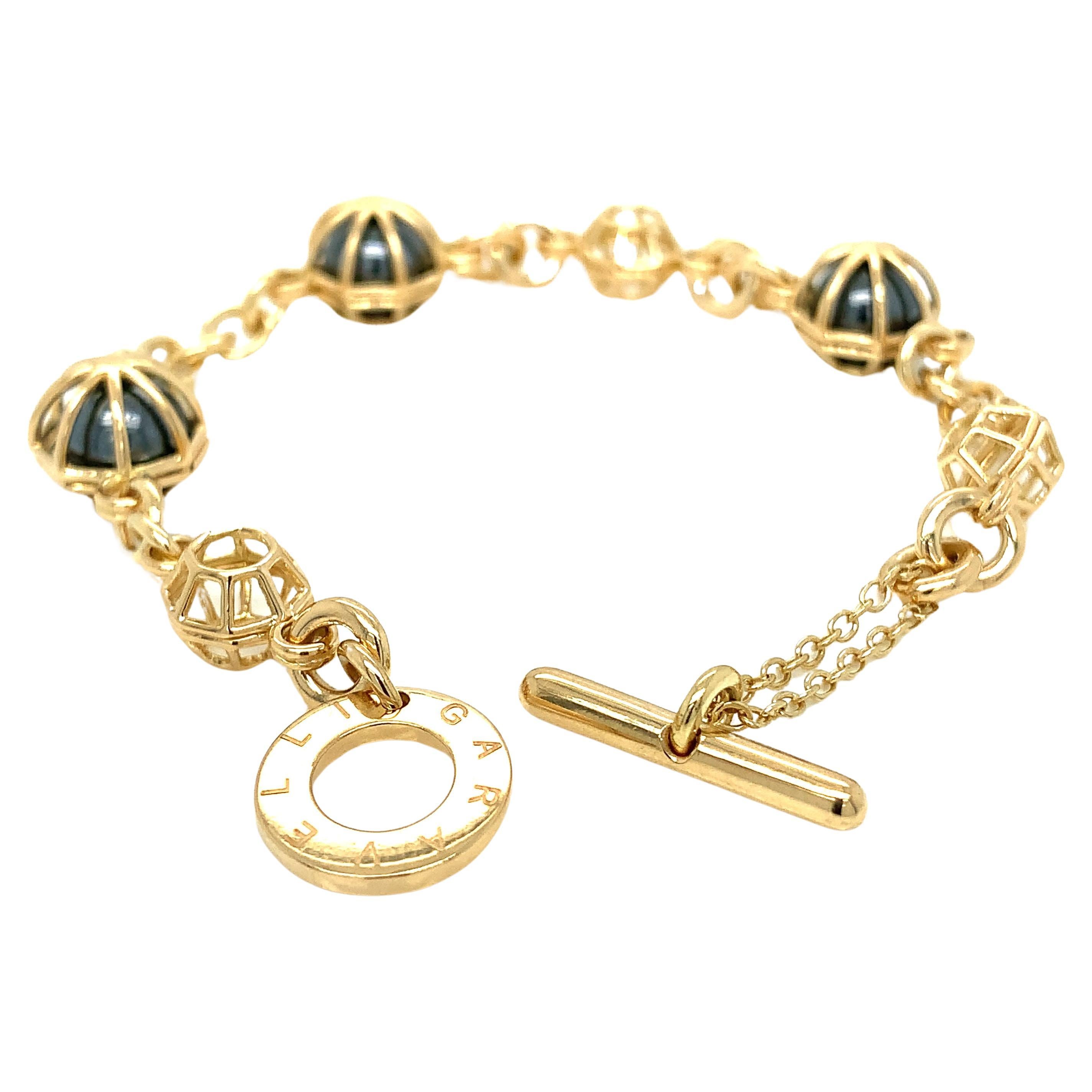 18KT Yellow Gold Chain Bracelet with Hematite Spheres