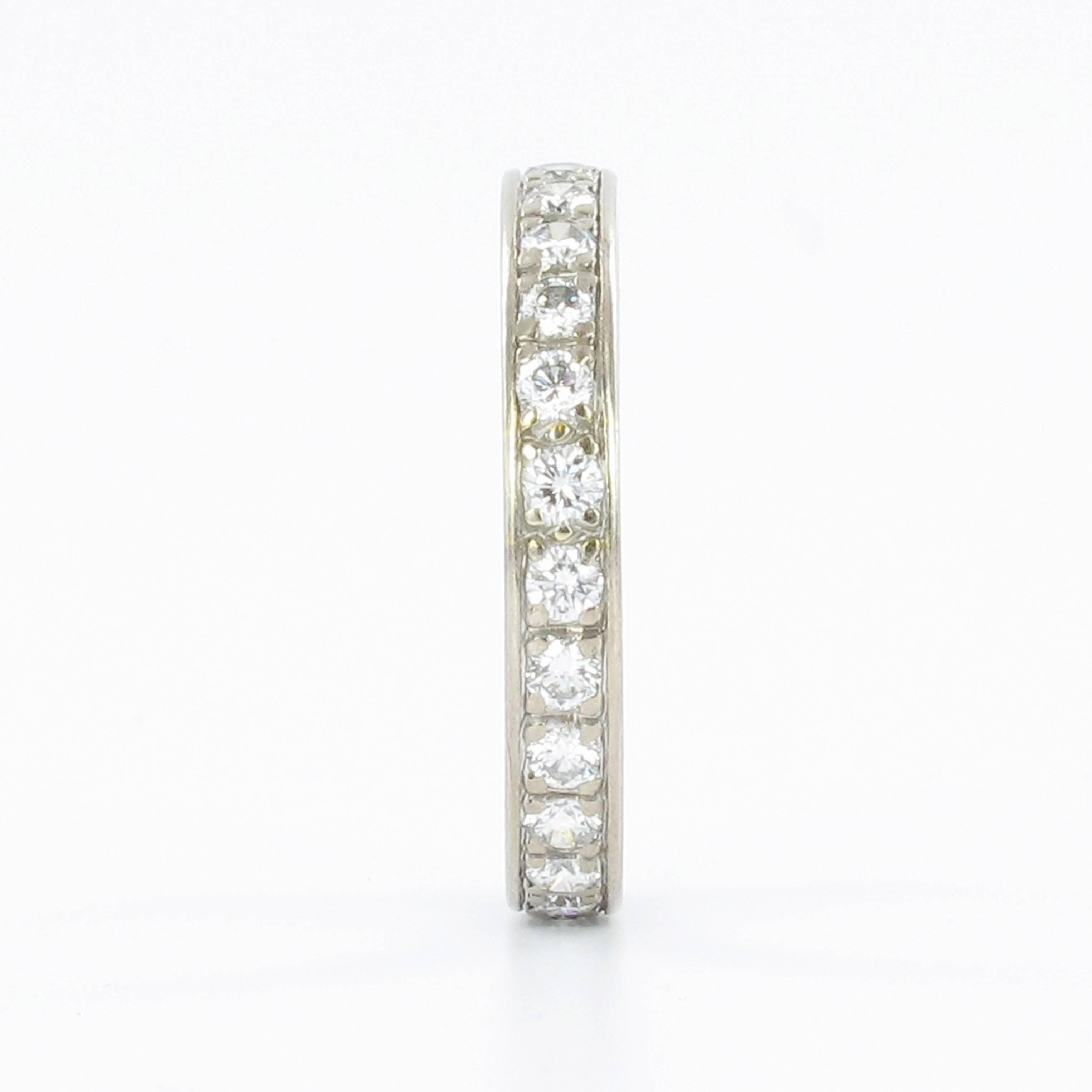 Gübelin Diamond White Gold Eternity Ring In Good Condition In Lucerne, CH