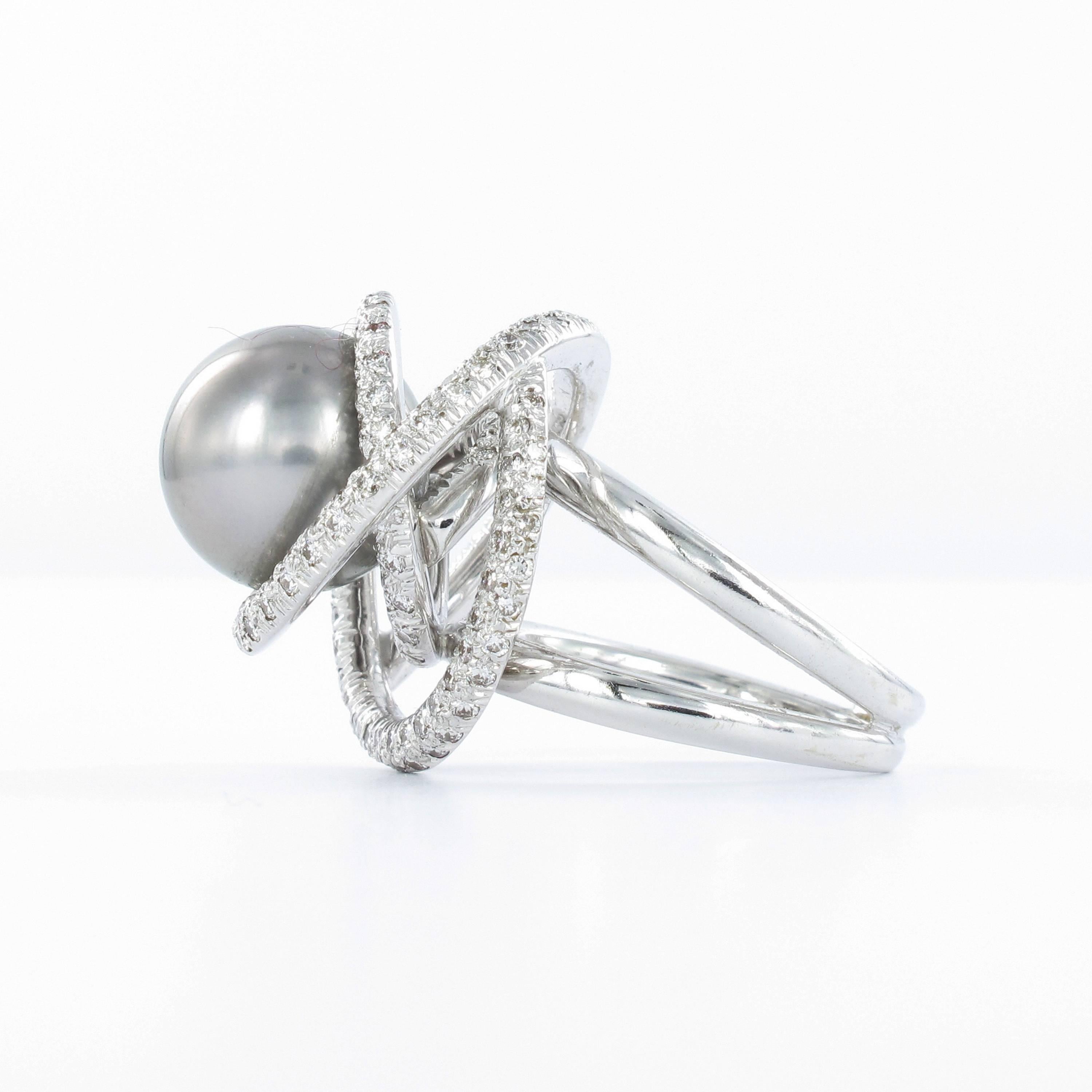 Round Cut Tahitian Cultured Pearl Diamond Ring
