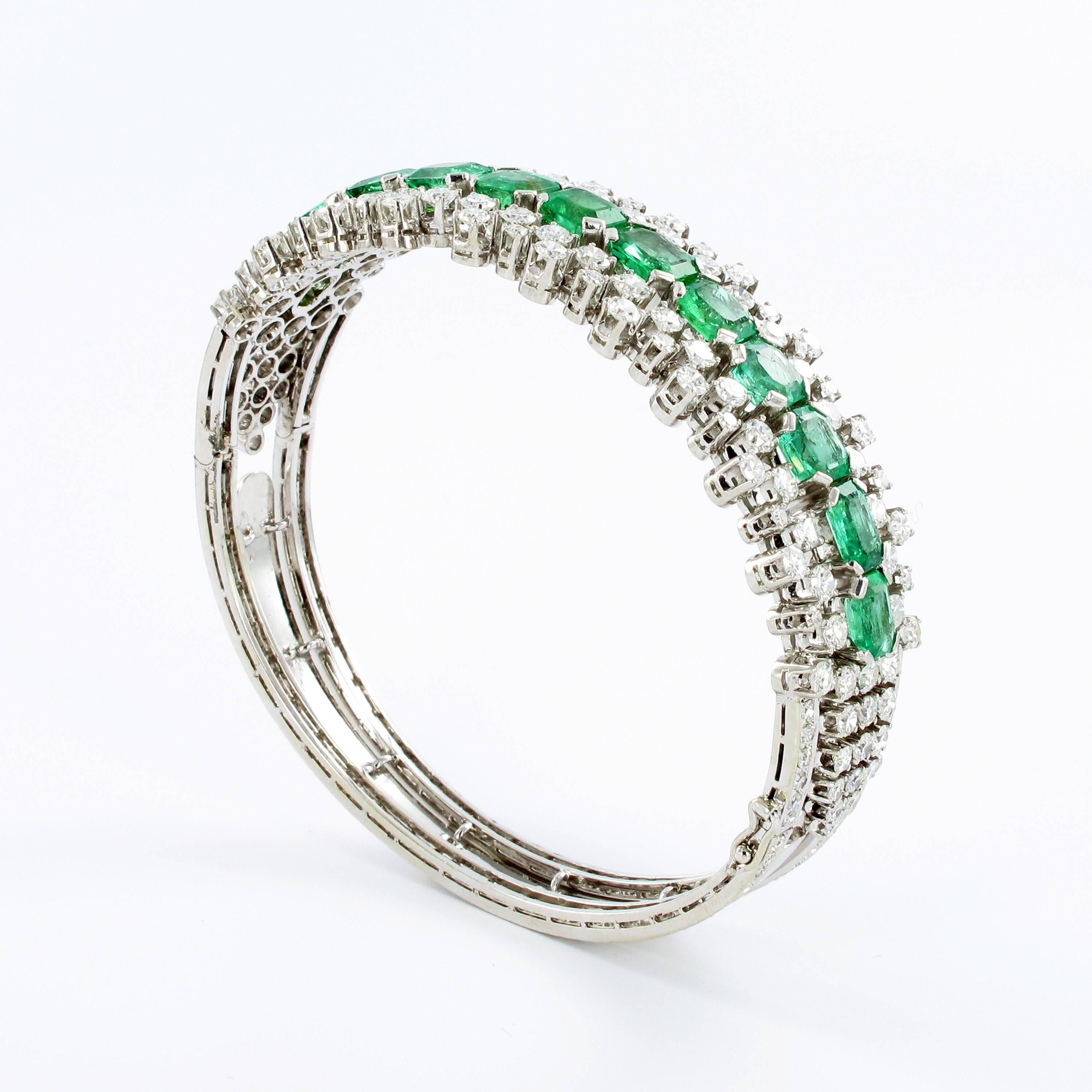 Contemporary Emerald and Diamond Gold Bangle Bracelet