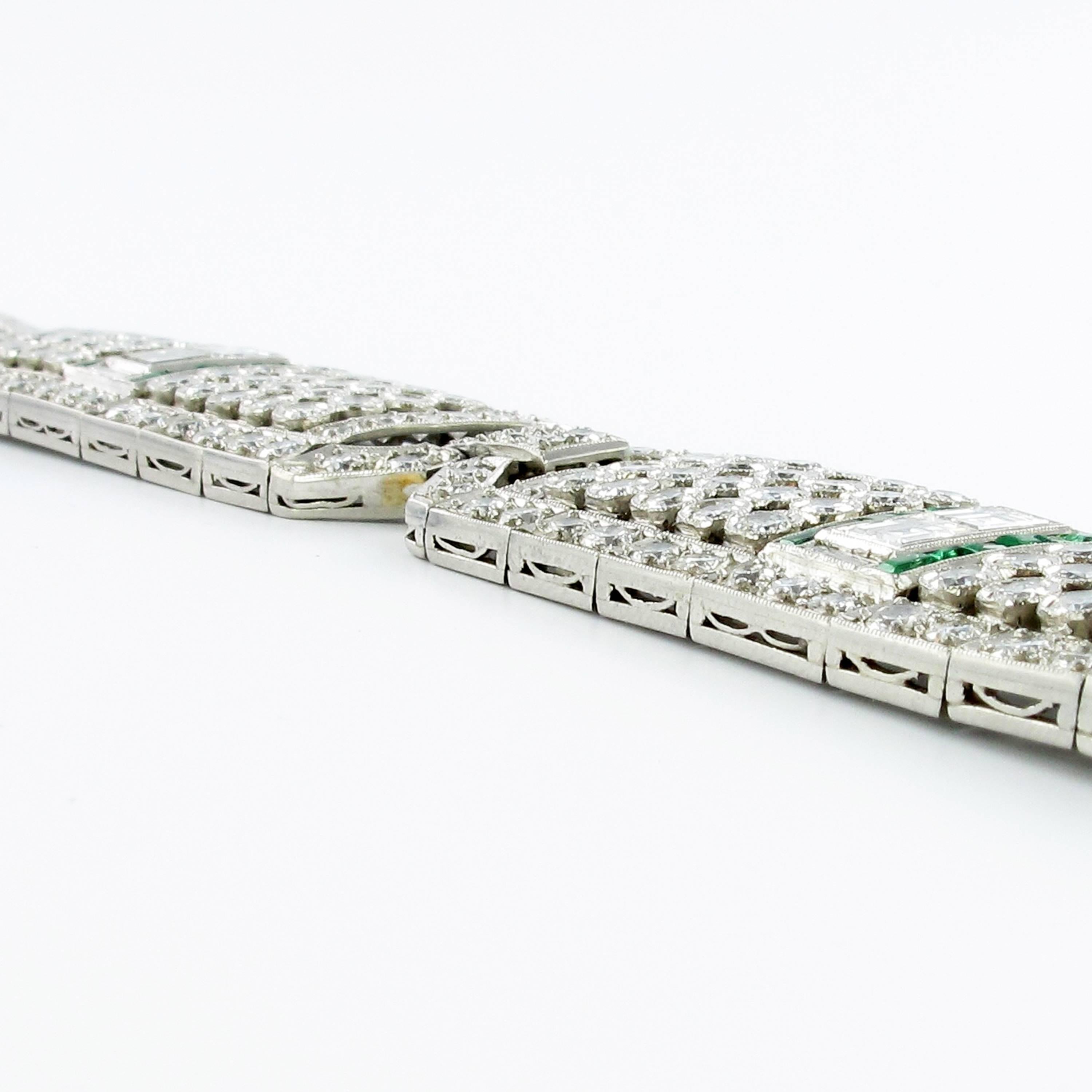 Magnificent Emerald and Diamond Platinum Art Deco Bracelet For Sale 1