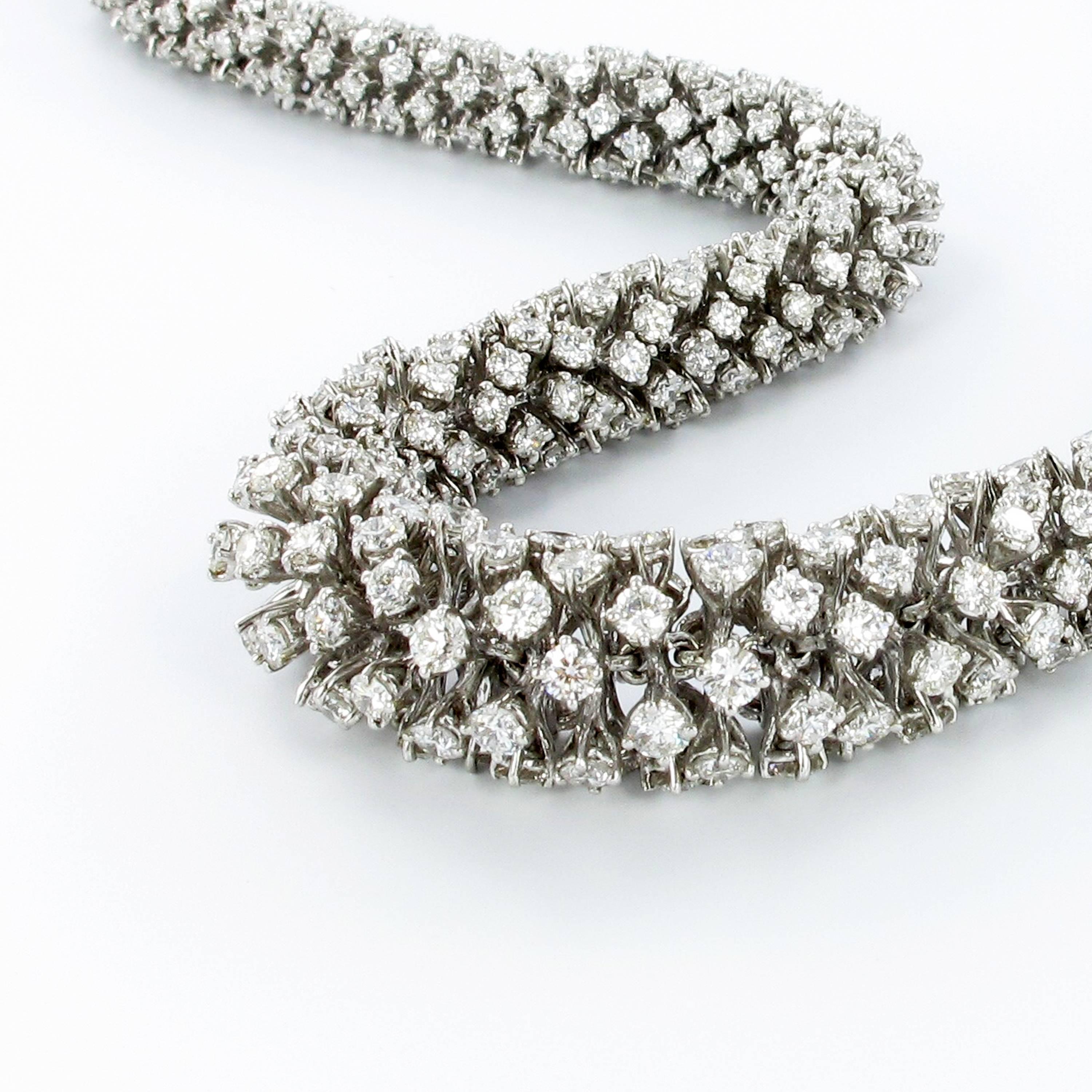 Women's or Men's Diamond Necklace in White Gold 18K For Sale