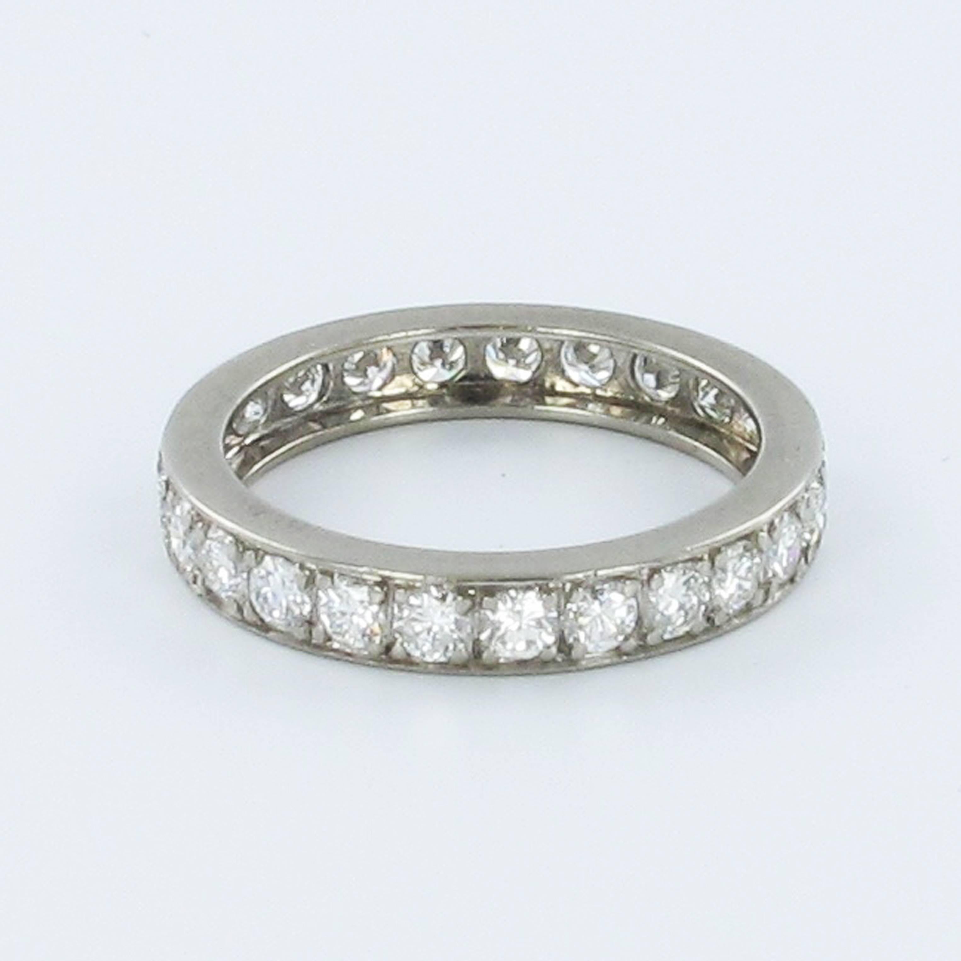 Diamond eternity band in 18 karat white gold. Featuring 25 brilliant cut diamonds with G-H colour and si clarity. Total weight approximately 1.25 carats. 

Size 52.5 / US 6-1/2

Stock number: 1000025364