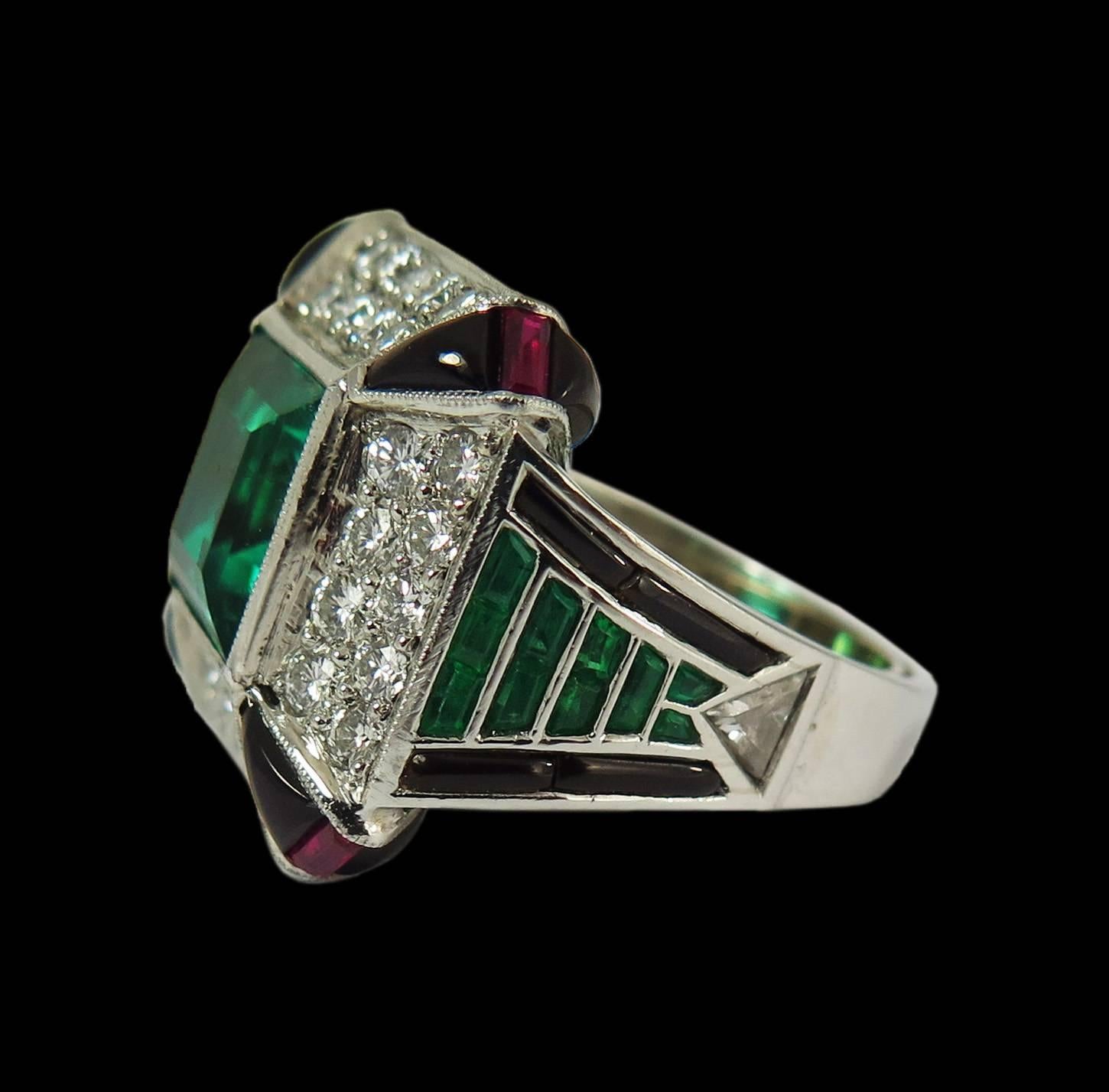 Art Deco Stunning Colombian Emerald Ruby Diamond Onyx Platinum Ring For Sale