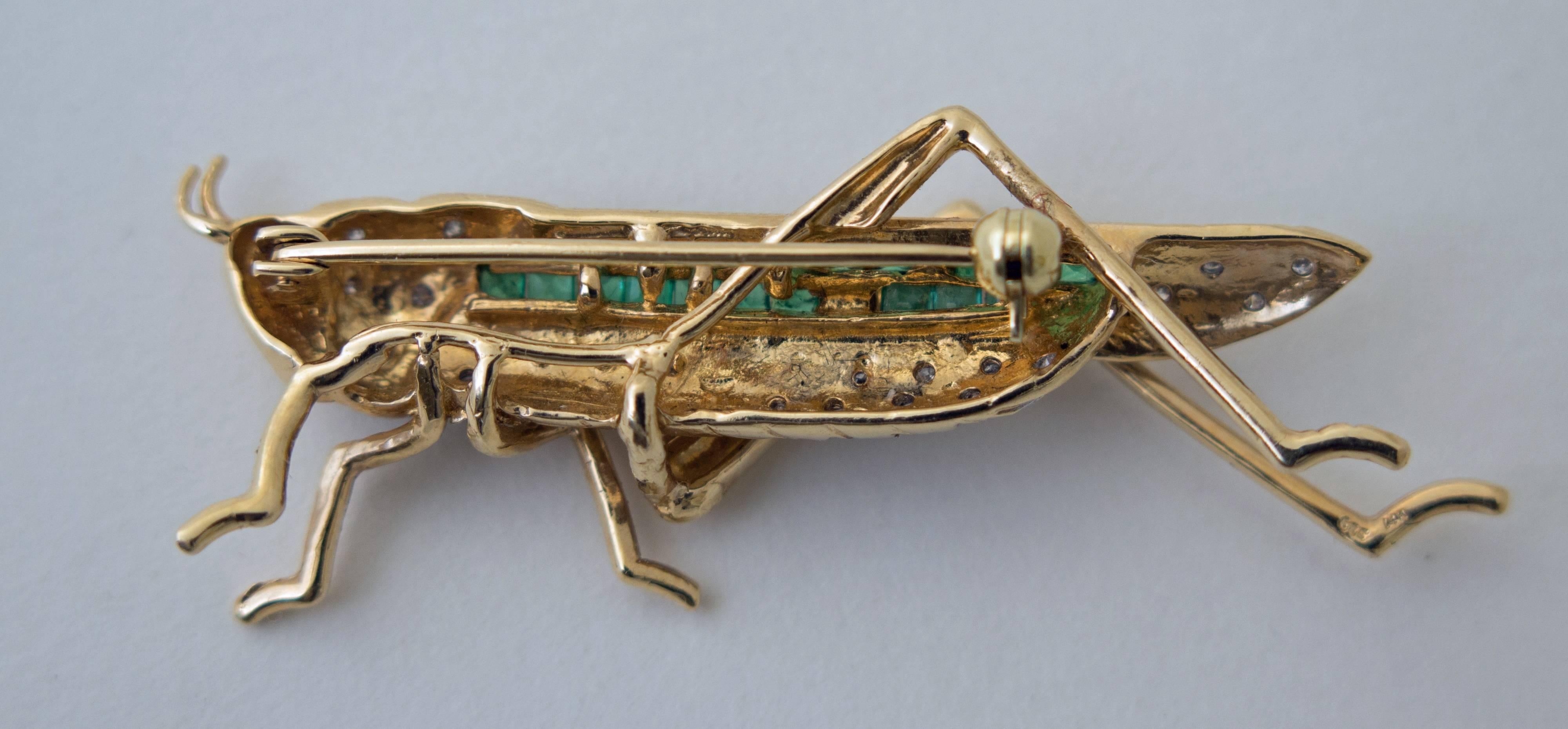 Modern Grasshopper Emerald Diamond Gold Pin Brooch