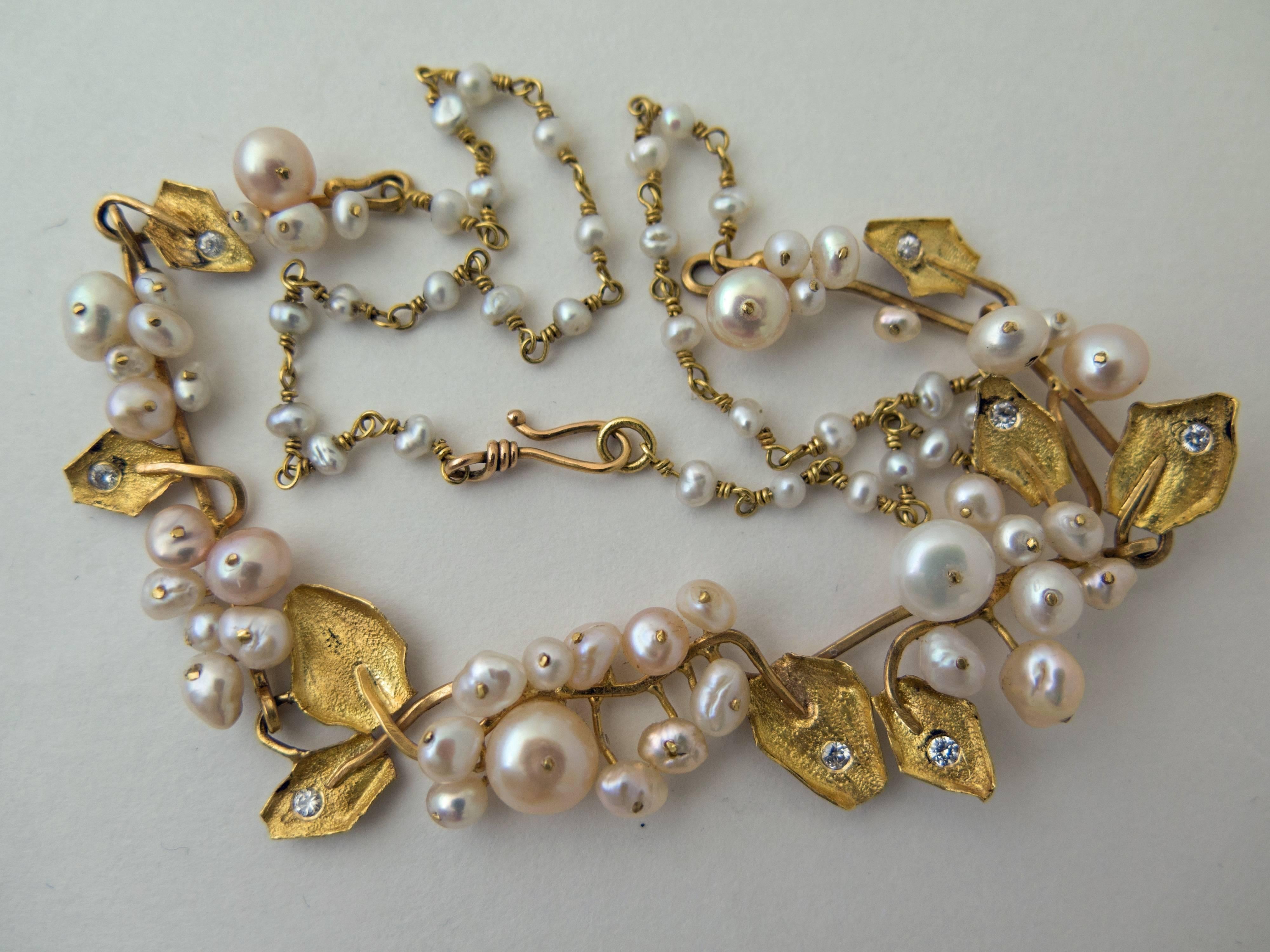 Argyros Collier de perles en or 22 carats et diamants Excellent état à Austin, TX