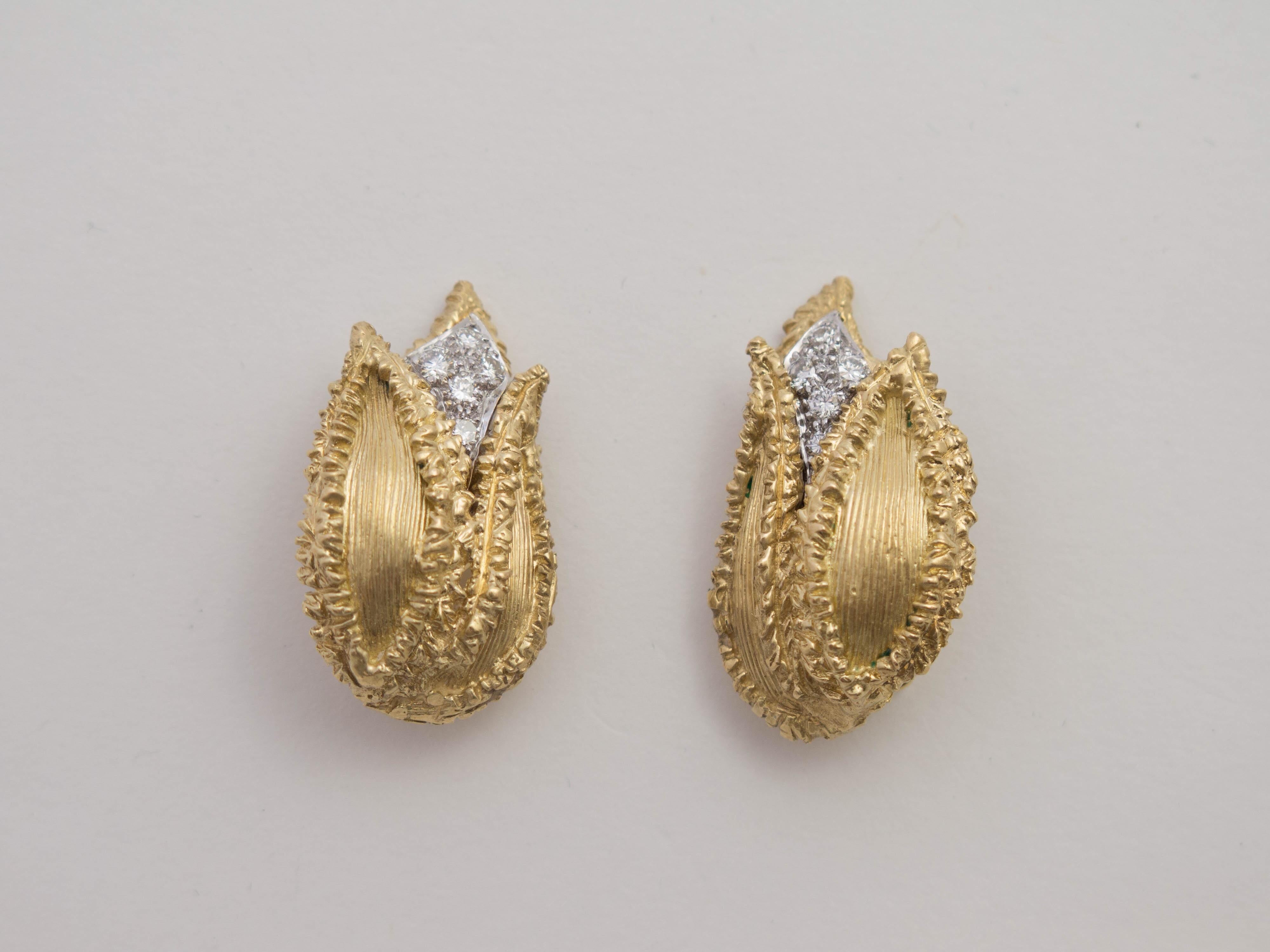 Diamond 18 Karat Gold Tulip Earrings 1