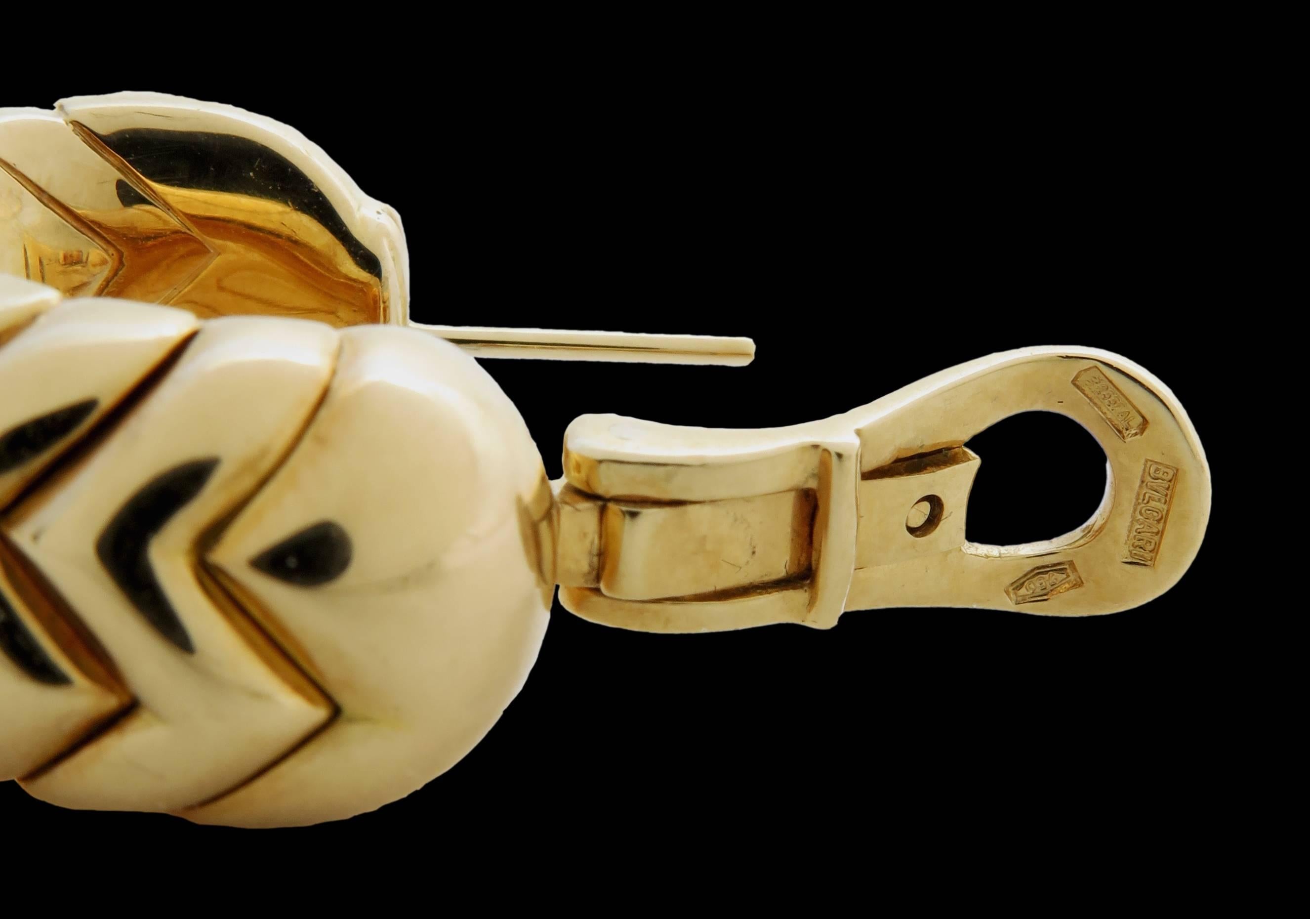 Modern Bulgari Spiga Diamond Gold hoop Earrings