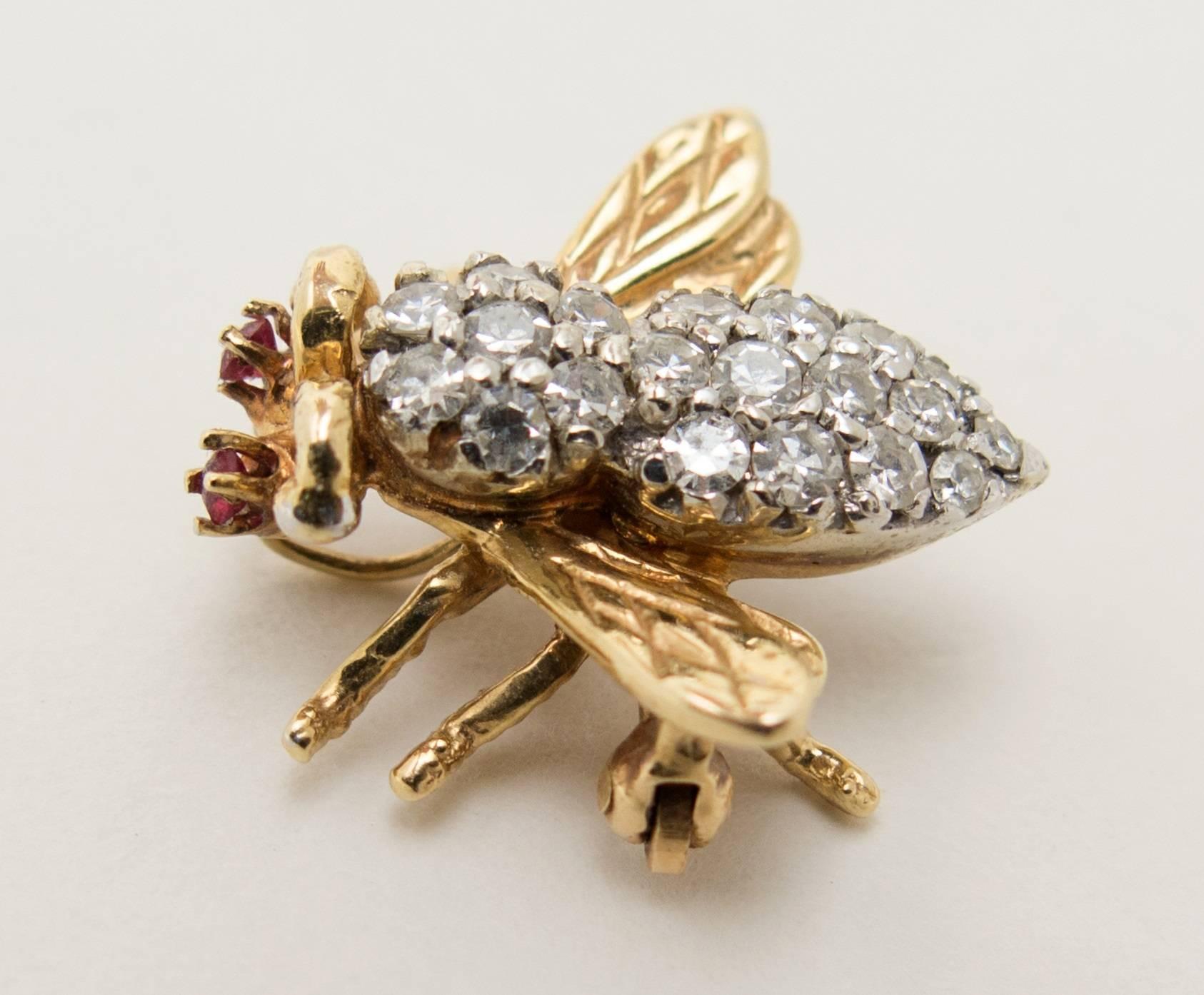 vintage bee brooch