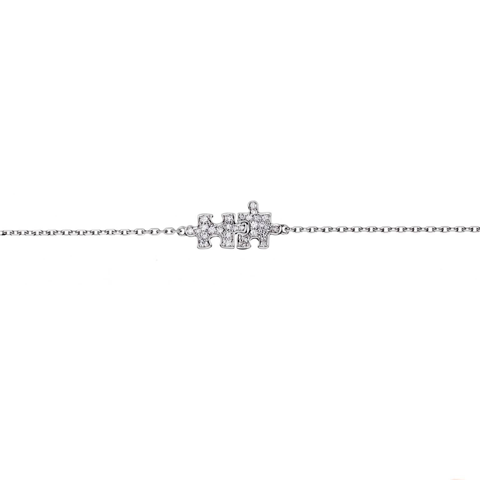 Akillis Mini Puzzle Duo Bracelet 18 Karat Gold Set White Diamonds on Gold Chain For Sale