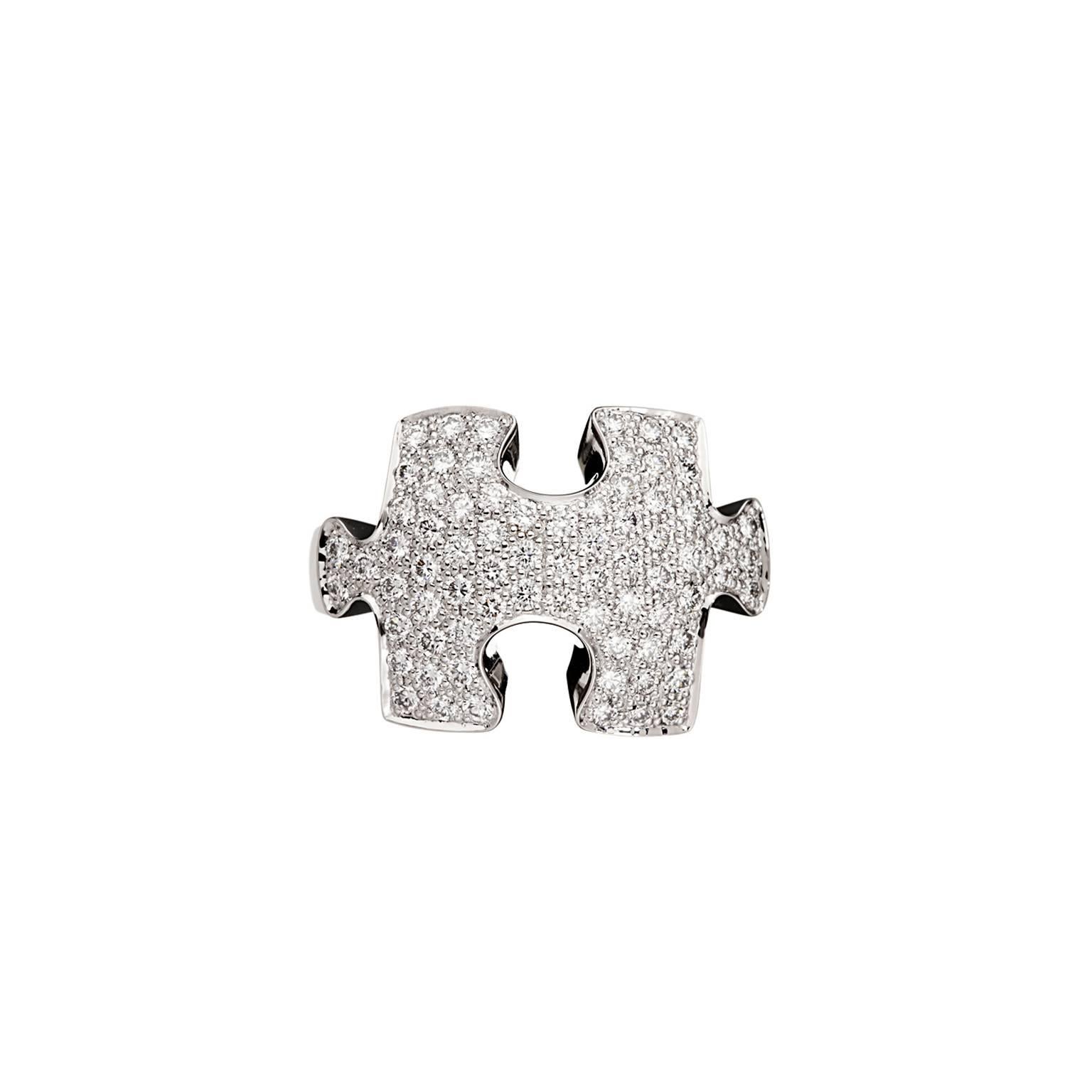Akillis Puzzle Ring 18 Karat White Gold Set White Diamonds For Sale