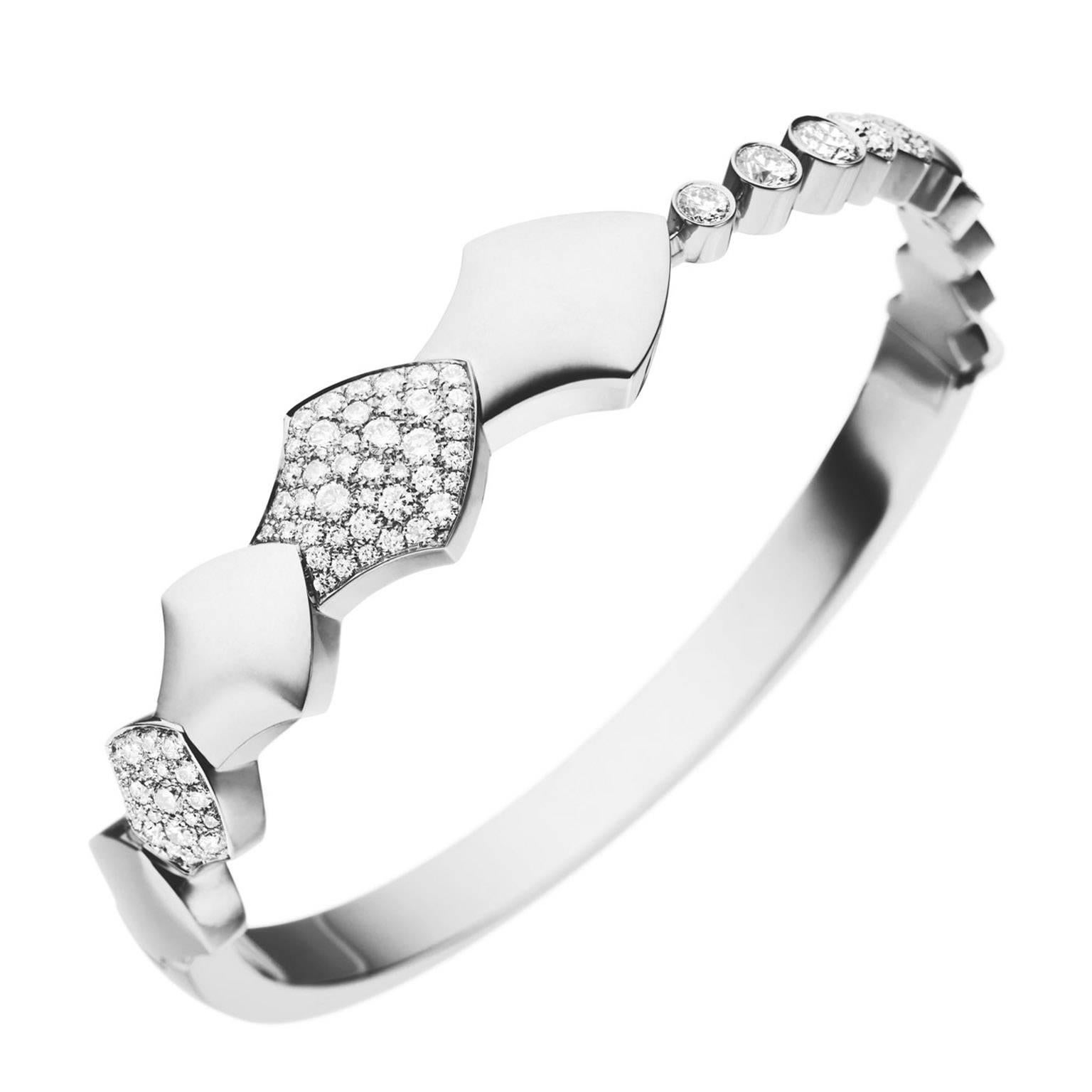 Akillis Python Bracelet 18 Karat White Gold Half-Set White Diamonds For Sale