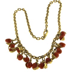 18 Karat Yellow Gold and Fruit Coral Pendant Necklace