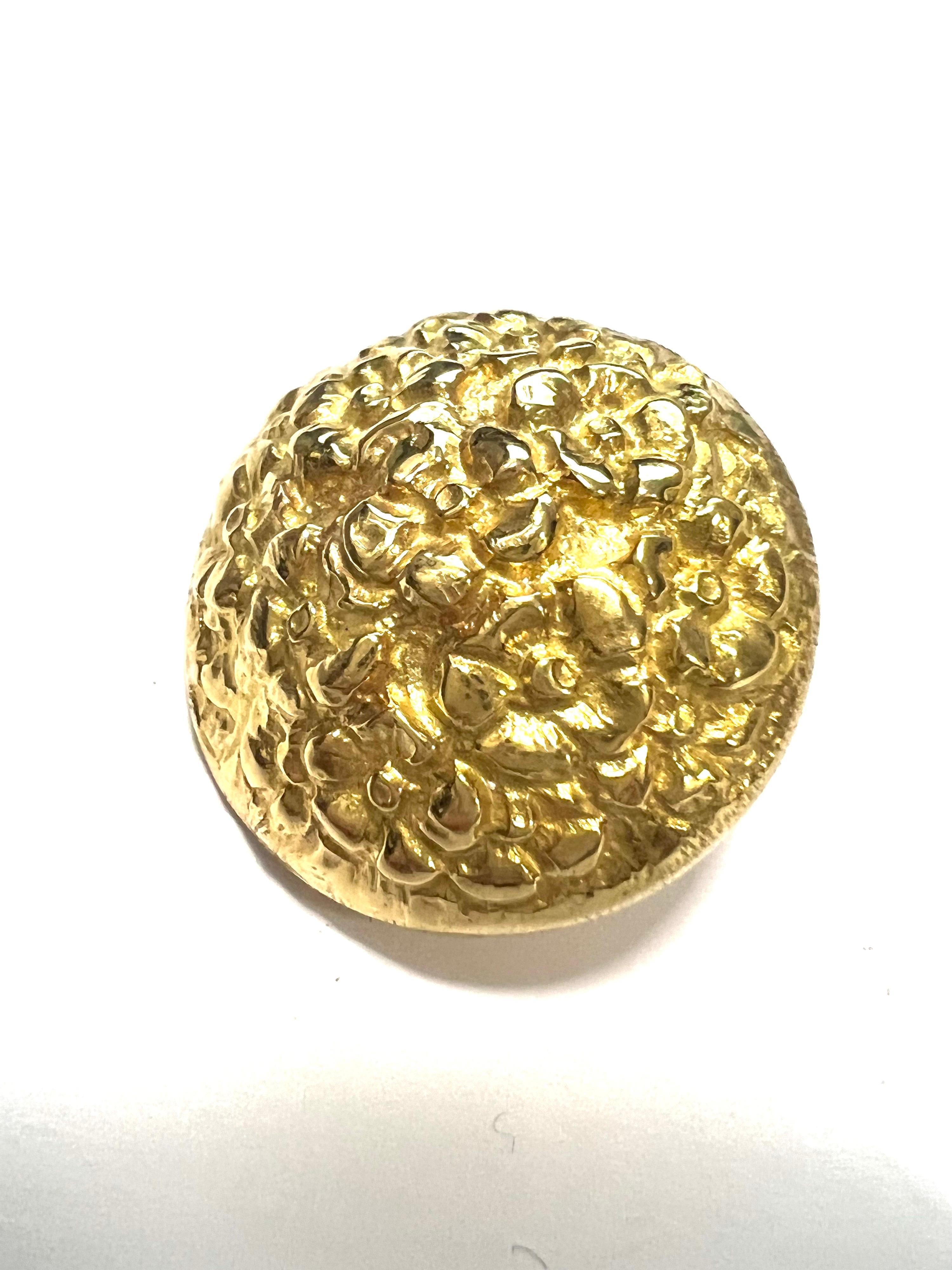 Boucles d'oreilles Chiselled en or jaune 18 carats Unisexe en vente