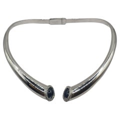 18kt White Gold Jewelry Set with Diamonds and Sapphires