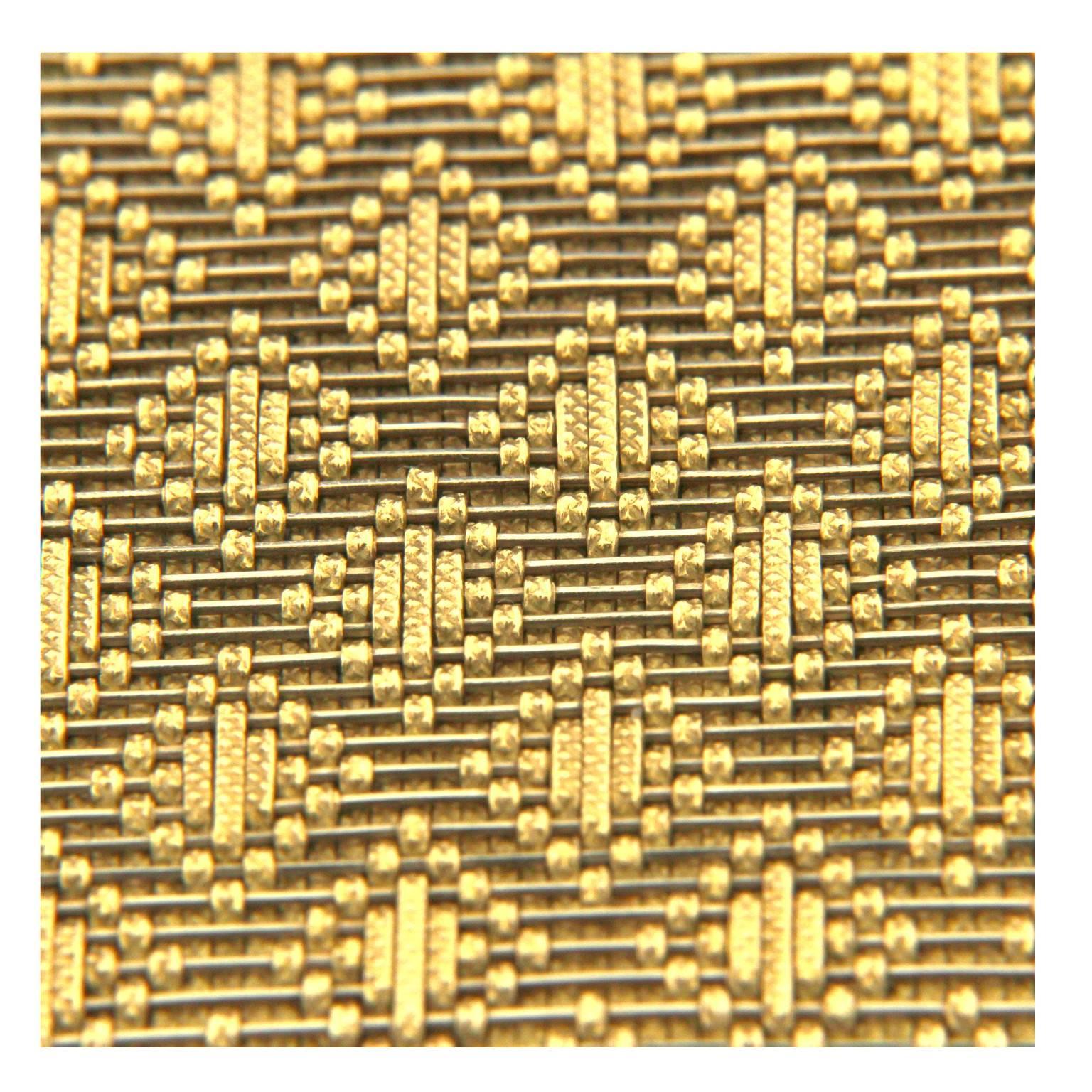 18 Karat Gold authentische kompakte Puderdose aus 18 Karat Gold im Zustand „Neu“ im Angebot in Milano, Lombardia