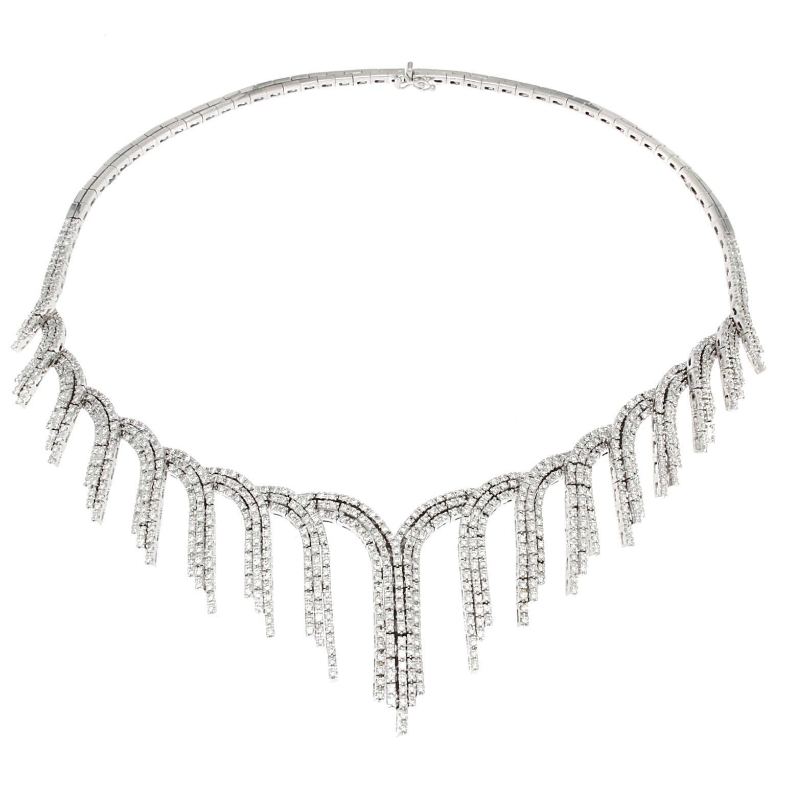 18 Karat White Gold and White Diamond Necklace from the Collection Peacock For Sale