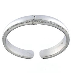 White Gold Bracelet with Diamonds from the Comma Collection