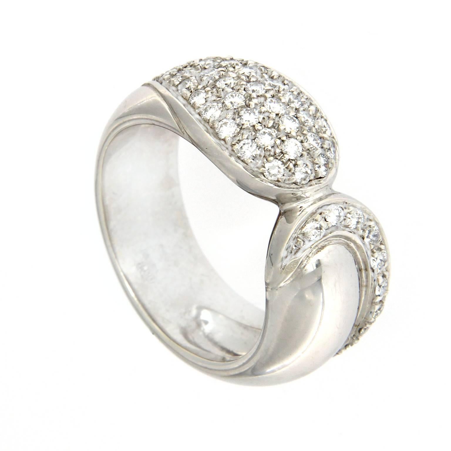 White Gold 18 Karat and Diamond Ring