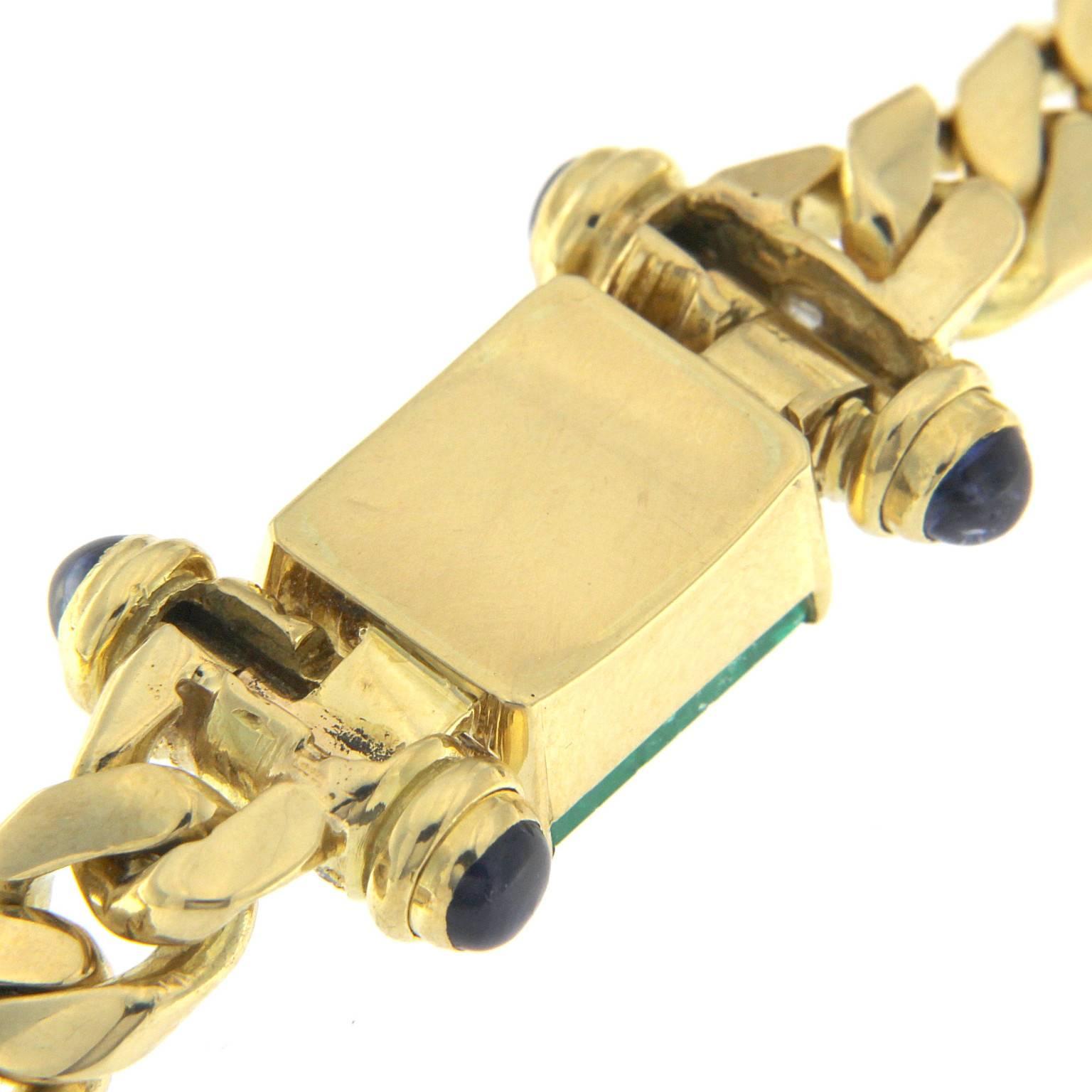 Taille mixte Collier d'émeraude en or jaune 18 carats en vente