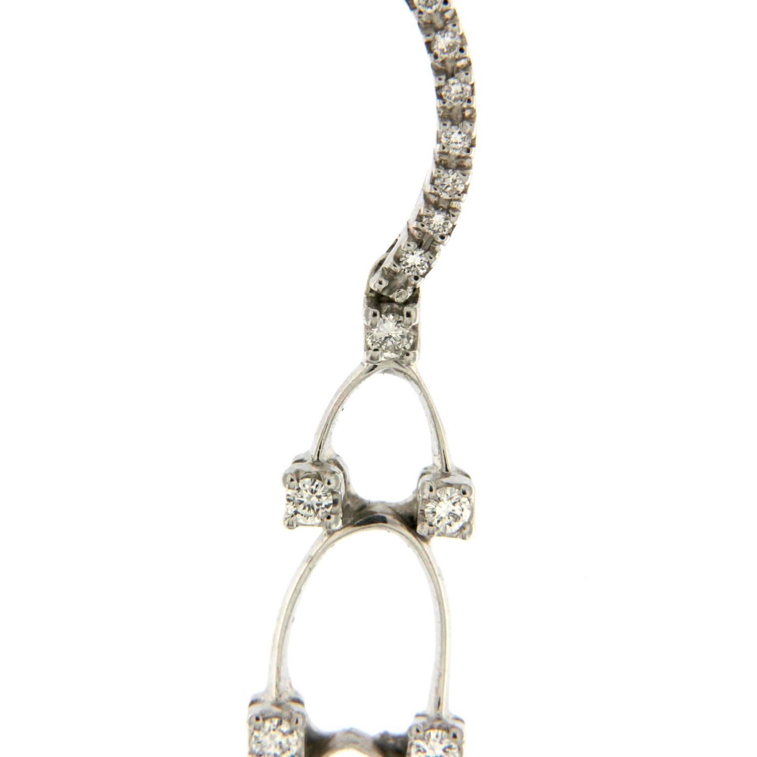 Orecchini Eleg in oro bianco 18 kt con diamanti bianchi In condizioni Nuovo in vendita a Milano, Lombardia